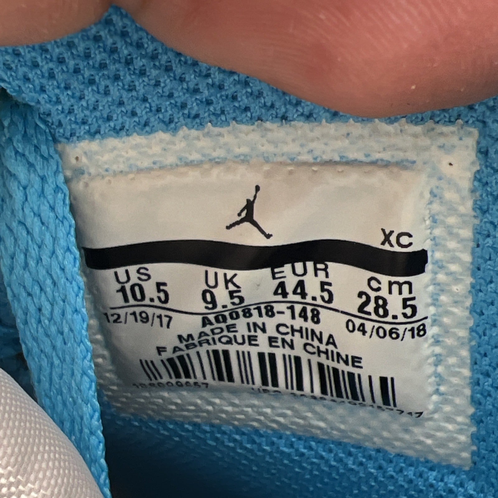 Size 10.5 - Air Jordan 1 Retro OG x Off-White High UNC (AQ0818-148)