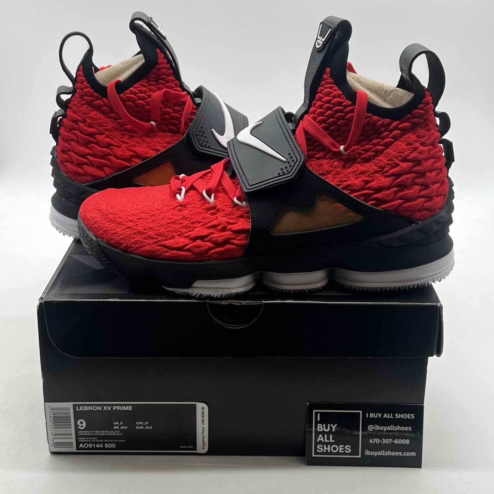 Size 9 - Nike LeBron 15 PE Red Diamond Turf (AO9144-600)