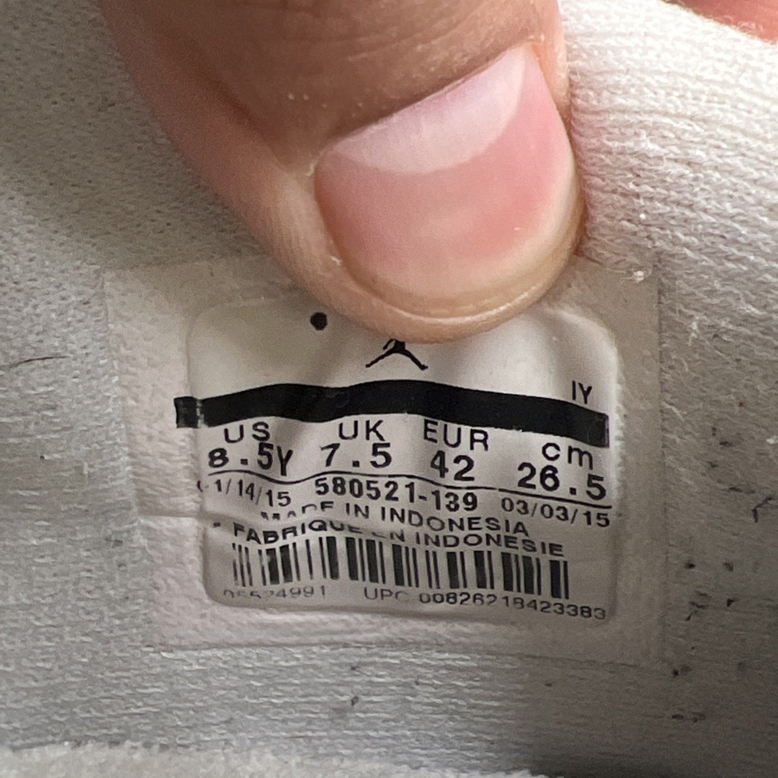 Size 8.5Y - Air Jordan Citrus 11 (580521-139)