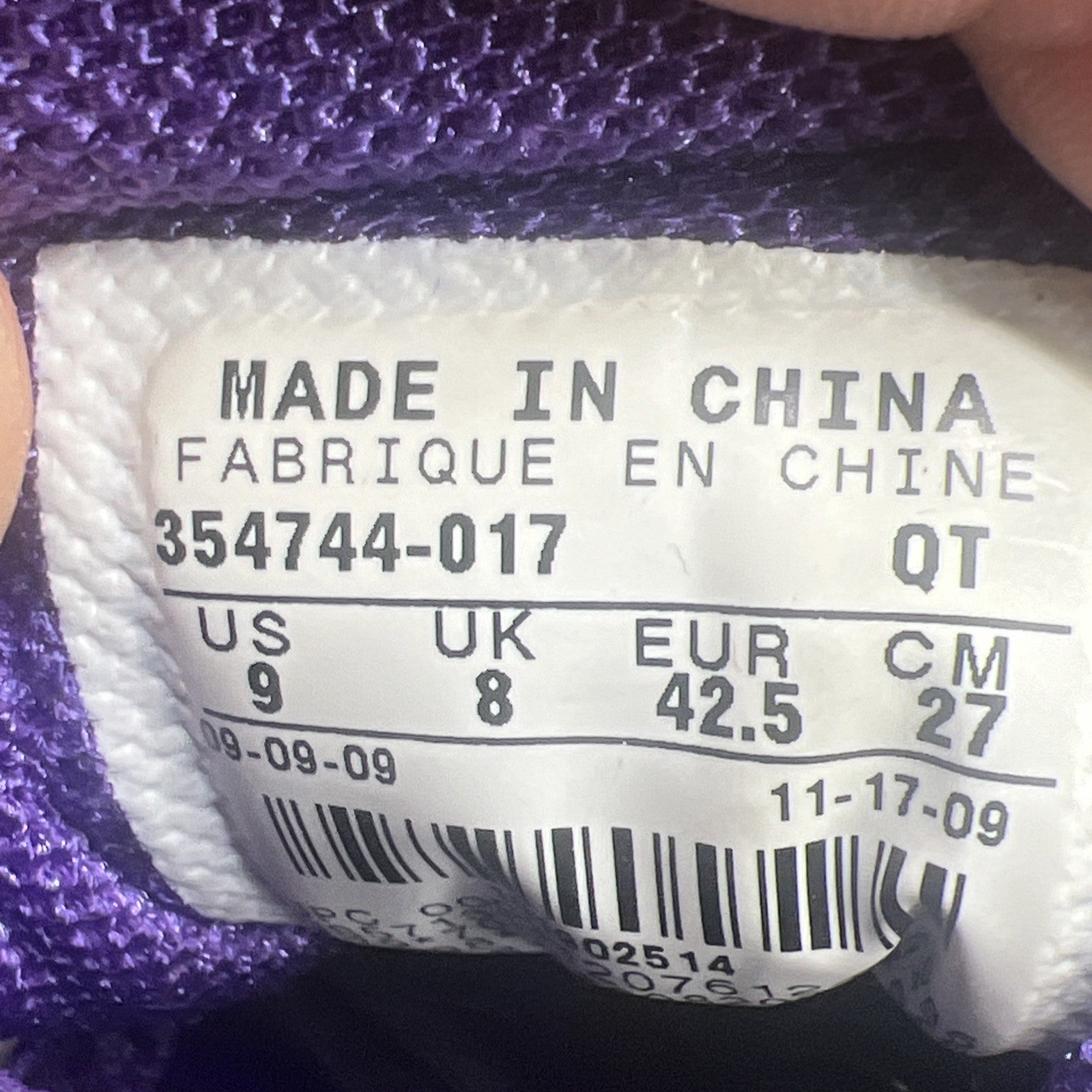 Size 9 - NIKE AIRMAX PURPLE/STEEL GRAY 2009 (354744-017)