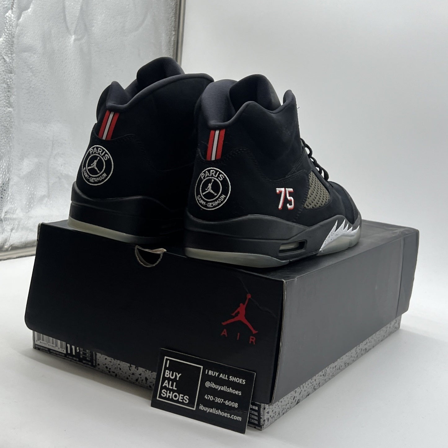 Size 11.5 - Paris Saint-Germain x Air Jordan 5 Retro Black (AV9175-001)