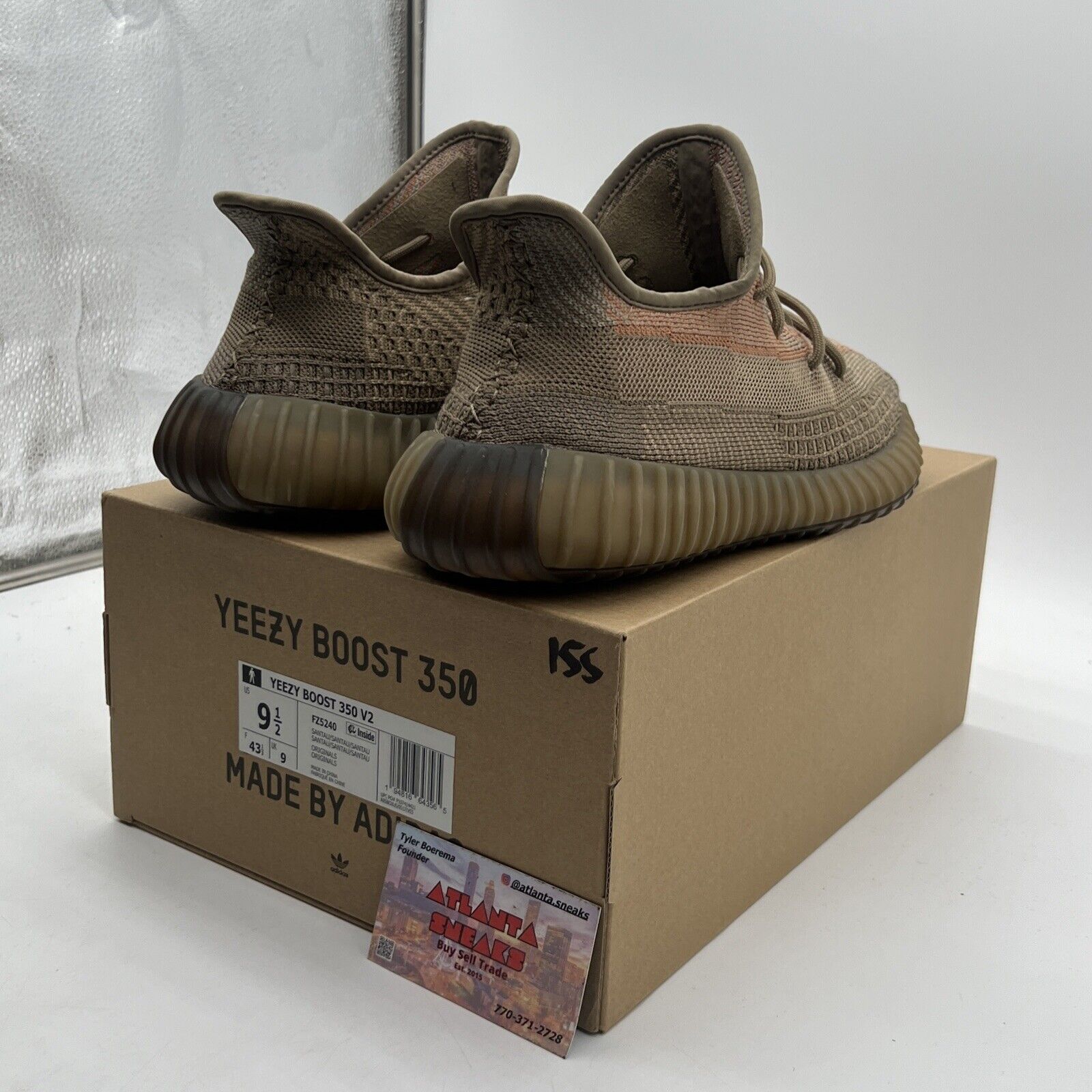 Size 9.5 - Yeezy Boost 350 V2 Sand Taupe(FZ5240)