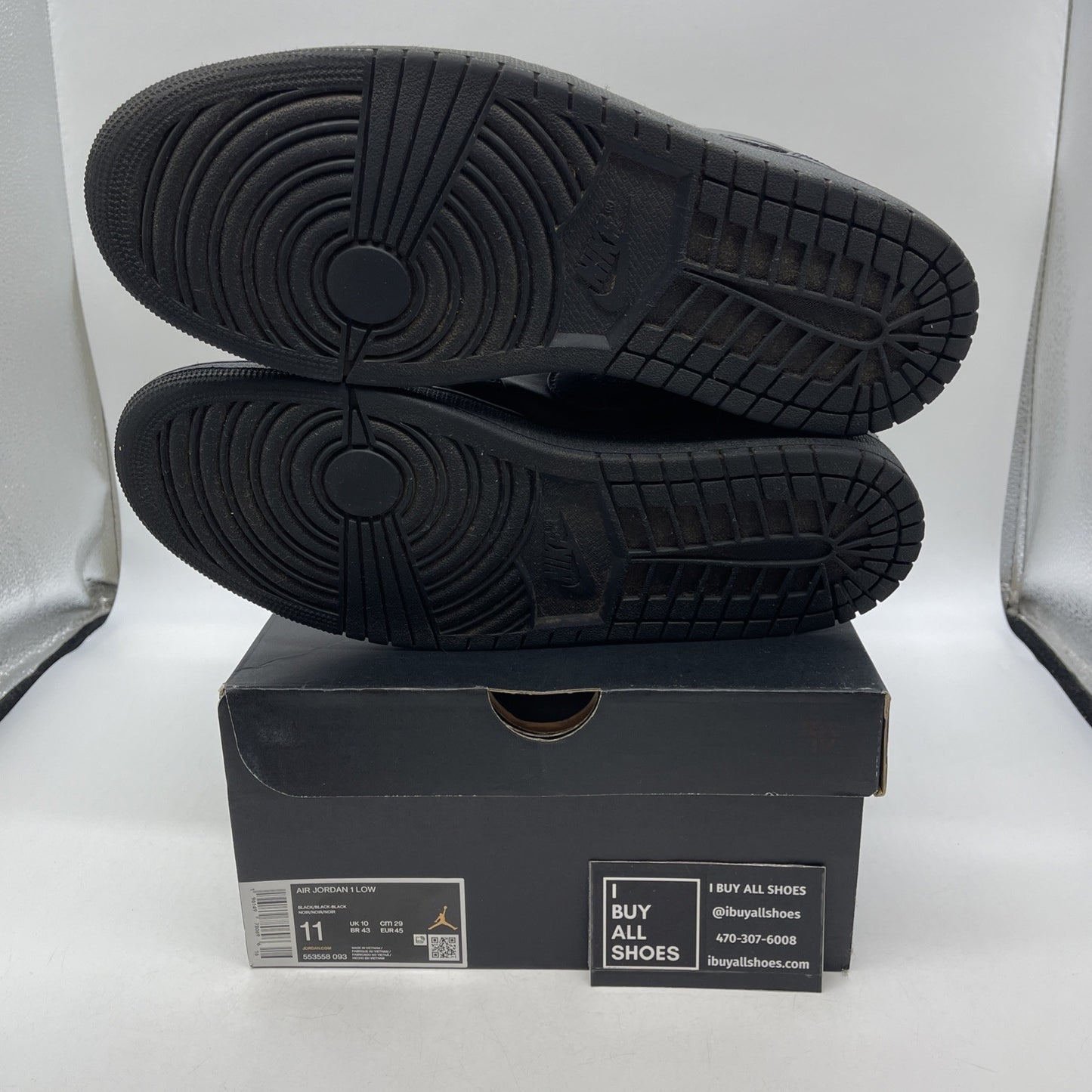 Size 11 - Air Jordan 1 2022 Low Triple Black (553558-093)