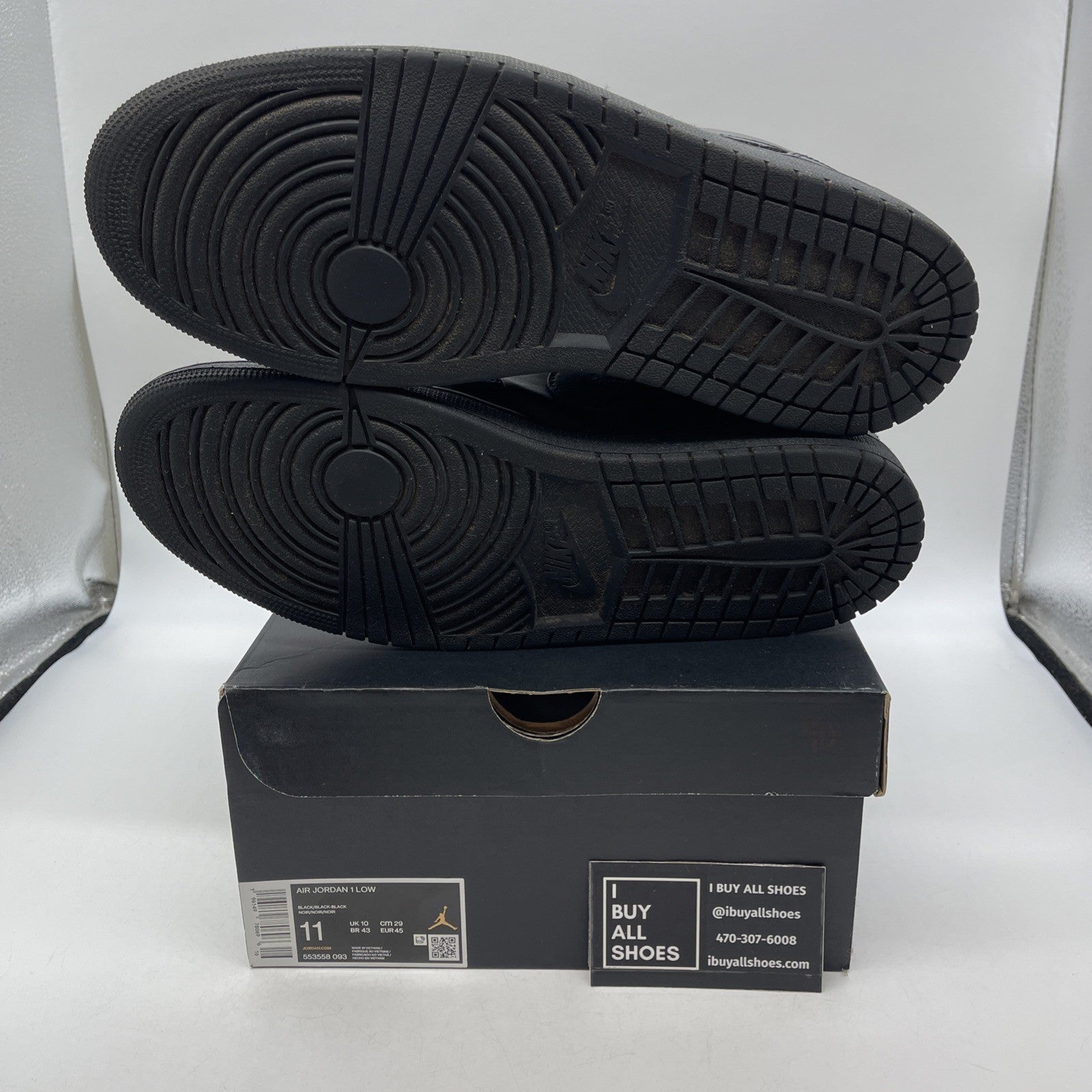 Size 11 - Air Jordan 1 2022 Low Triple Black (553558-093)