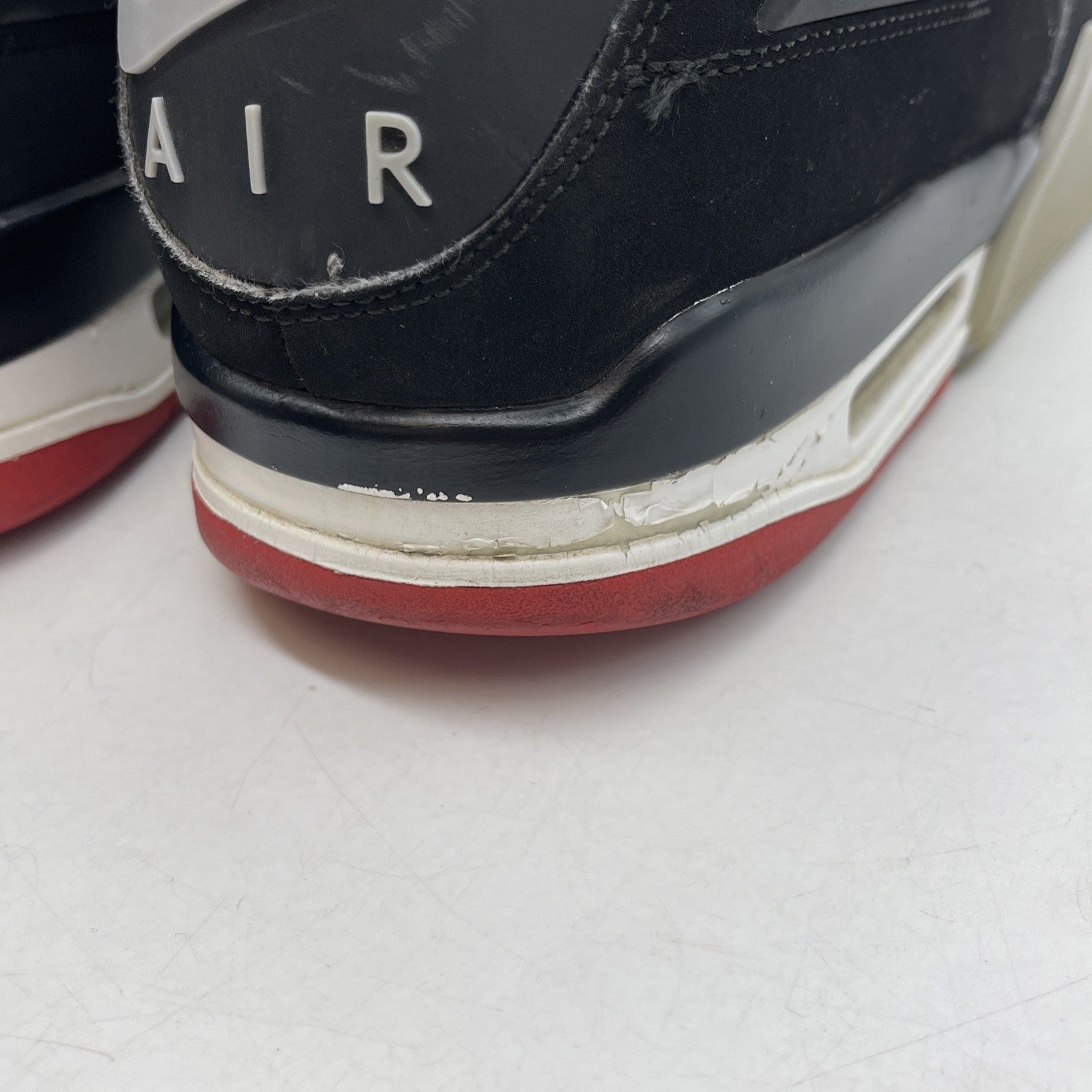Size 11 - Jordan 4 Retro OG Mid Bred 2019 Black Grey Suede (308497-060)