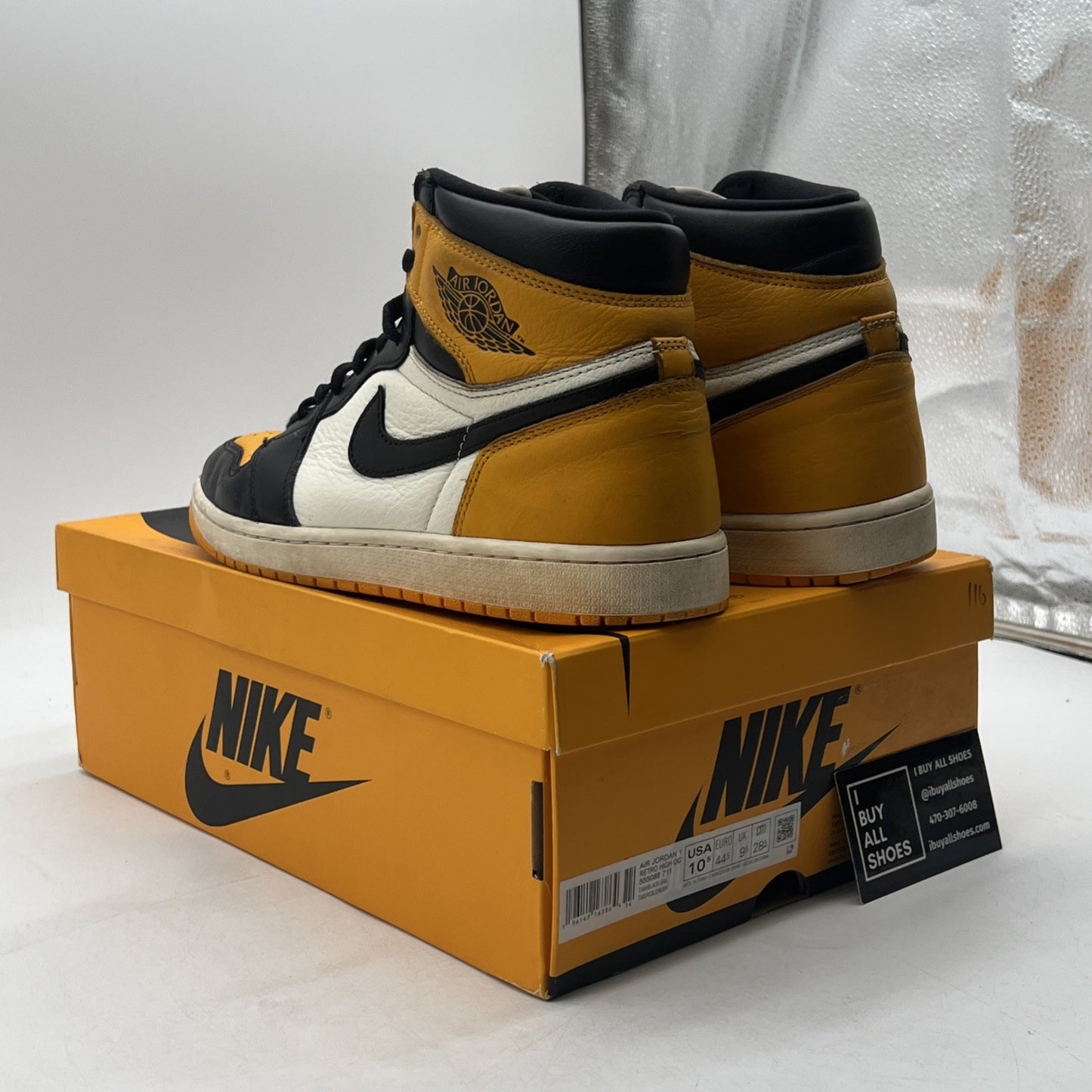 Size 10.5 - Air Jordan 1 Retro OG High Yellow Toe (555088-711)