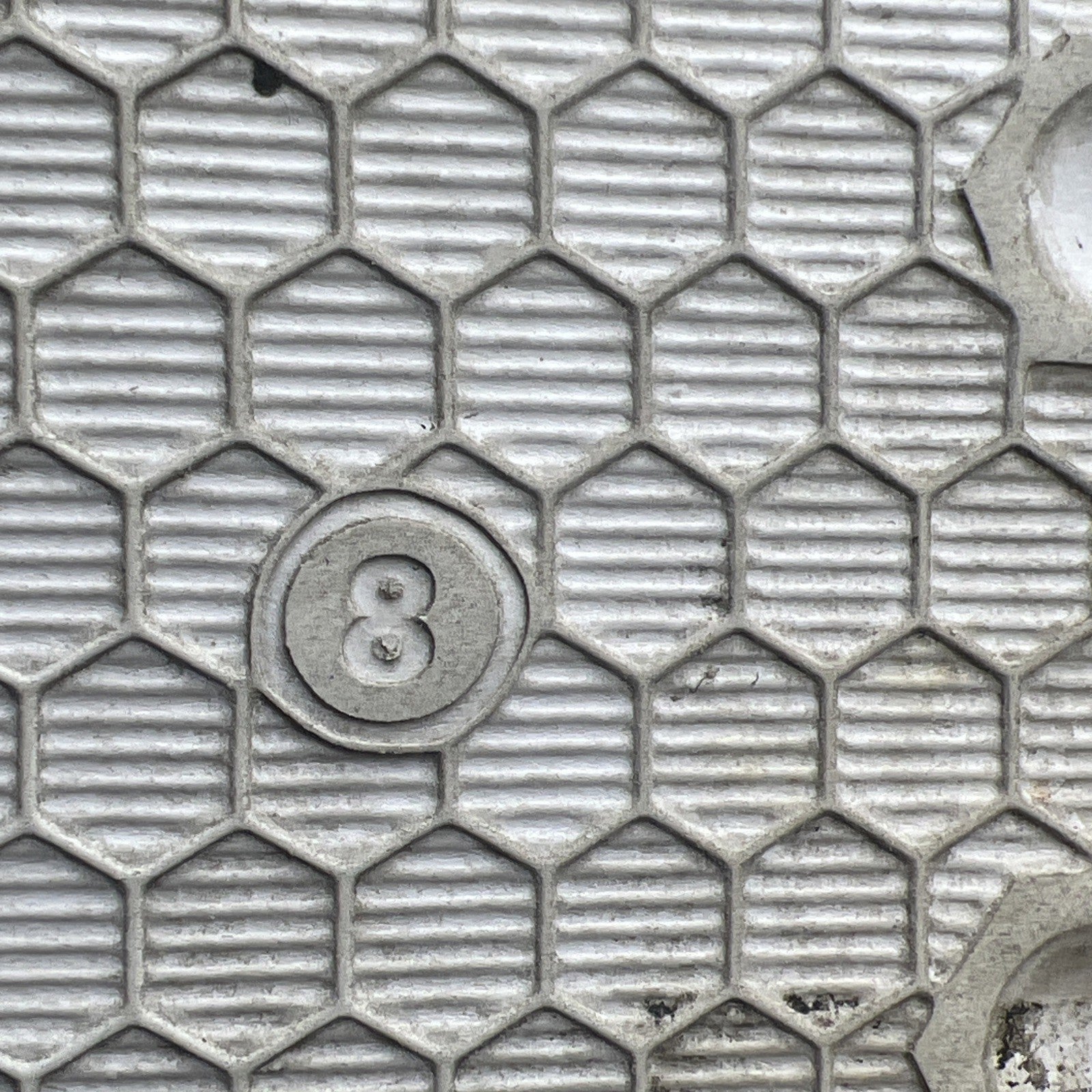 Size 8 - Puma Leadcat Wmns x Coogi Island Paradise White (368039-01)