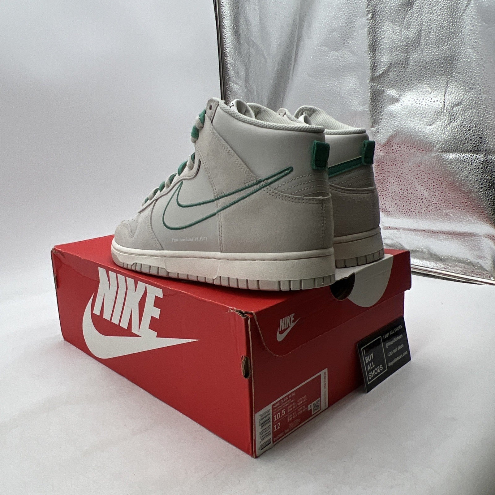 Size 10.5 - Nike Dunk SE High First Use Pack - Green Noise (DH0960-001)