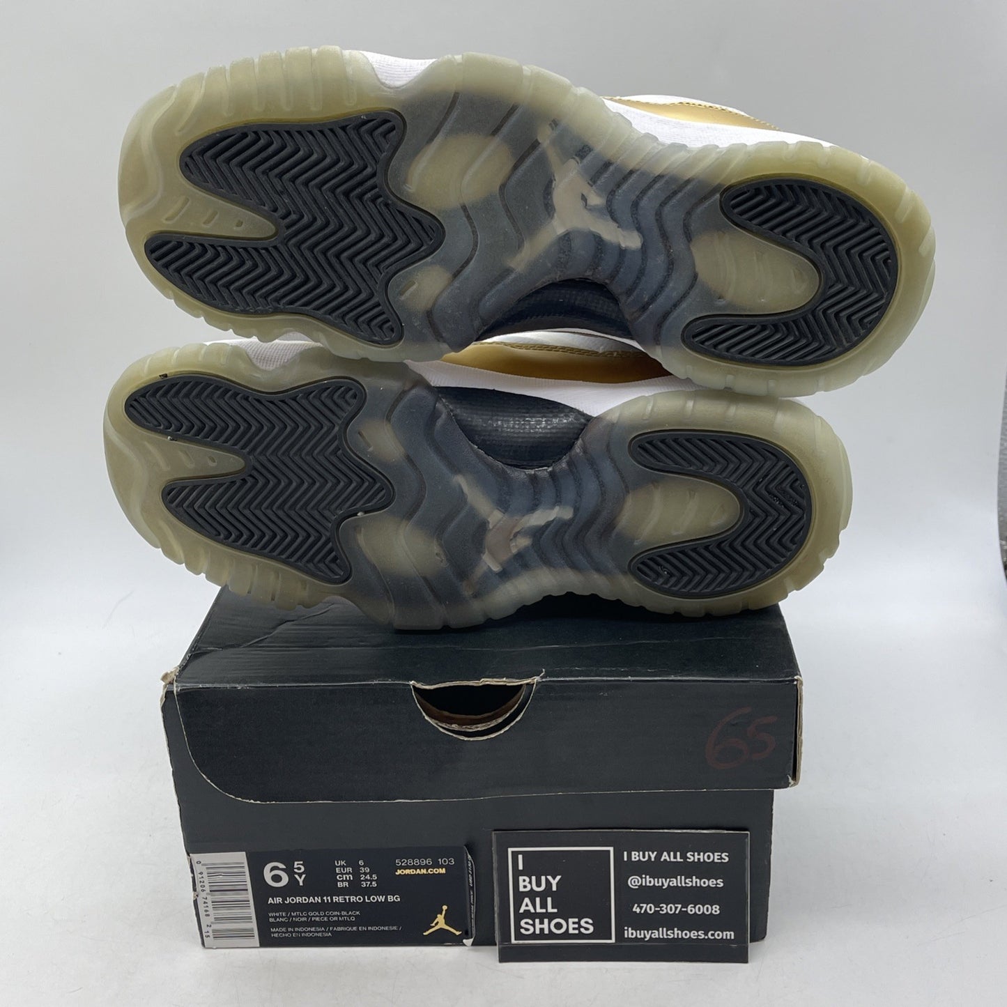 Size 6.5Y - Air Jordan 11 Retro Low Closing Ceremony (528896-103)