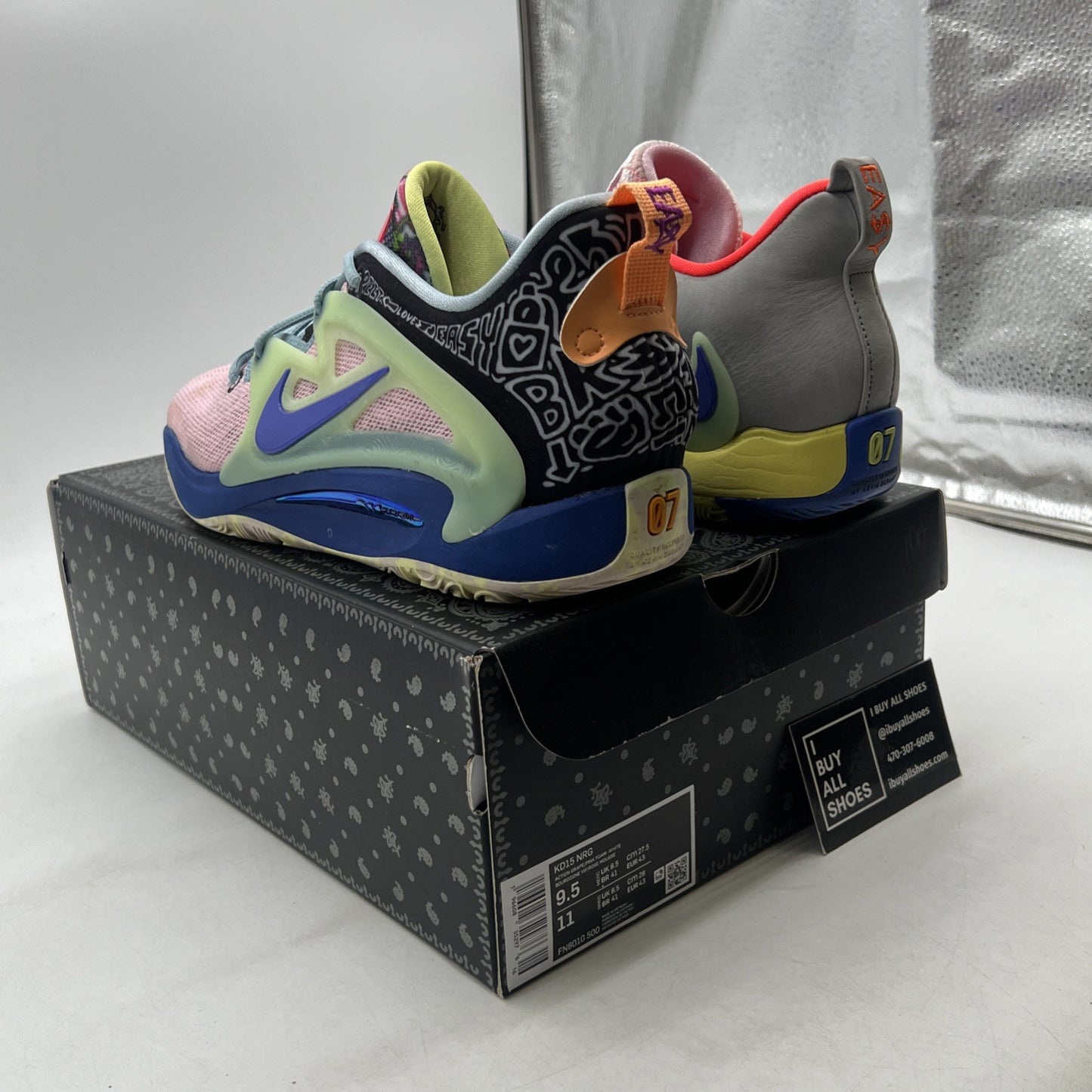 Size 9.5 - Nike KD15 What The - (FN8010-500)