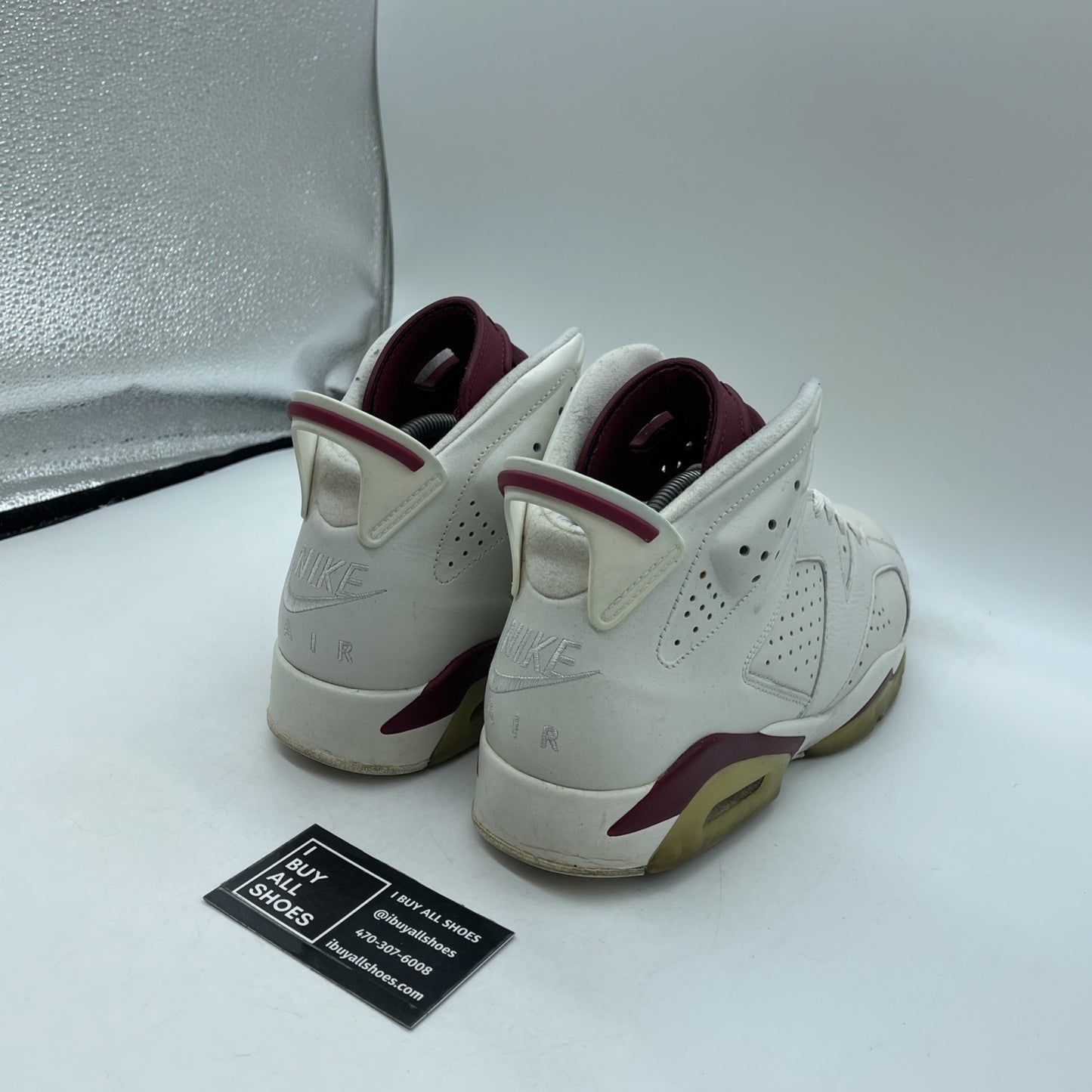 Size 9.5 - Air Jordan 6 Retro 2015 Maroon (384664-116)