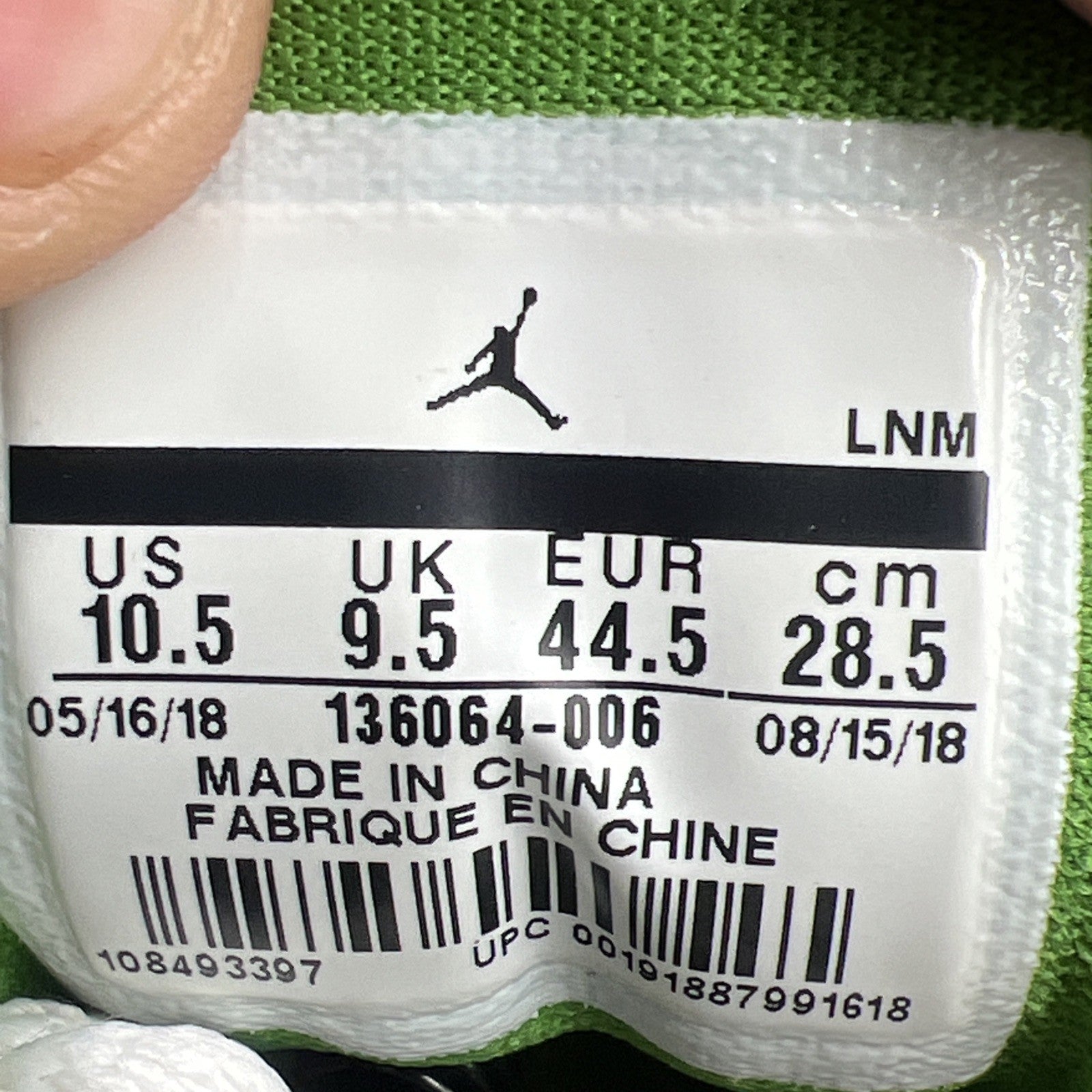 Size 10.5 - Air Jordan 3 Retro Chlorophyll (136064-006)