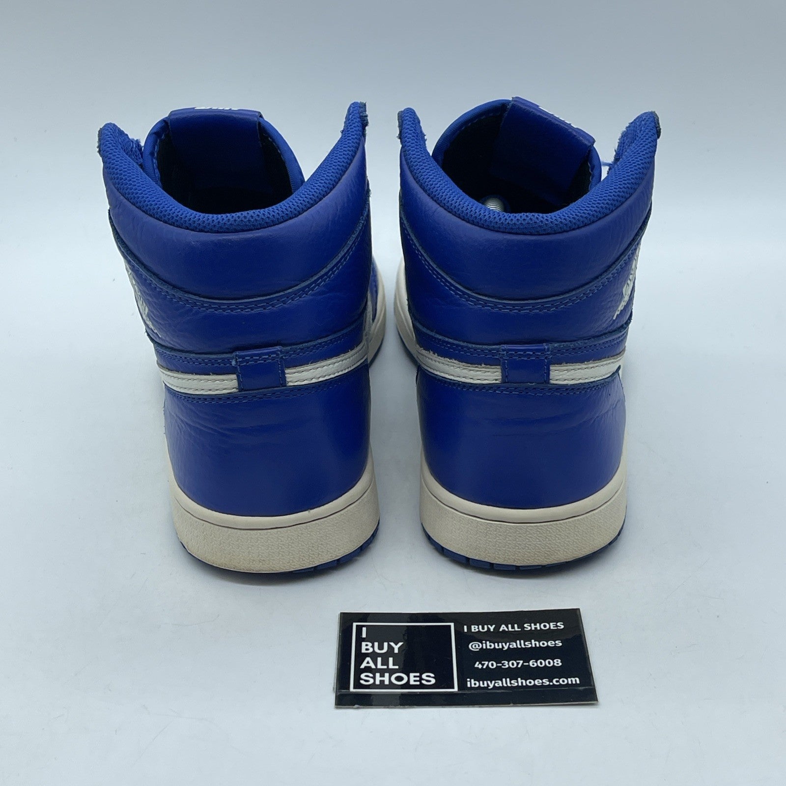 Size 10.5 - Air Jordan 1 Retro OG High Hyper Royal (555088-401)