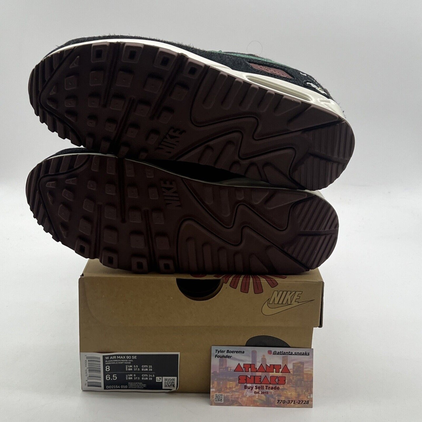 Size 8 - Nike Air Max 90 SE Siempre Familia 2021 (DO2154-010)