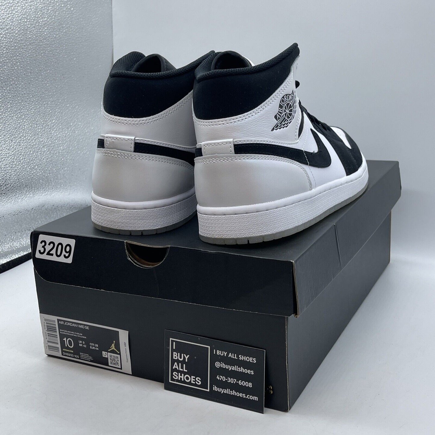 Size 10 - Jordan 1 Mid SE Diamond White Black Suede Leather (DH6933-100)