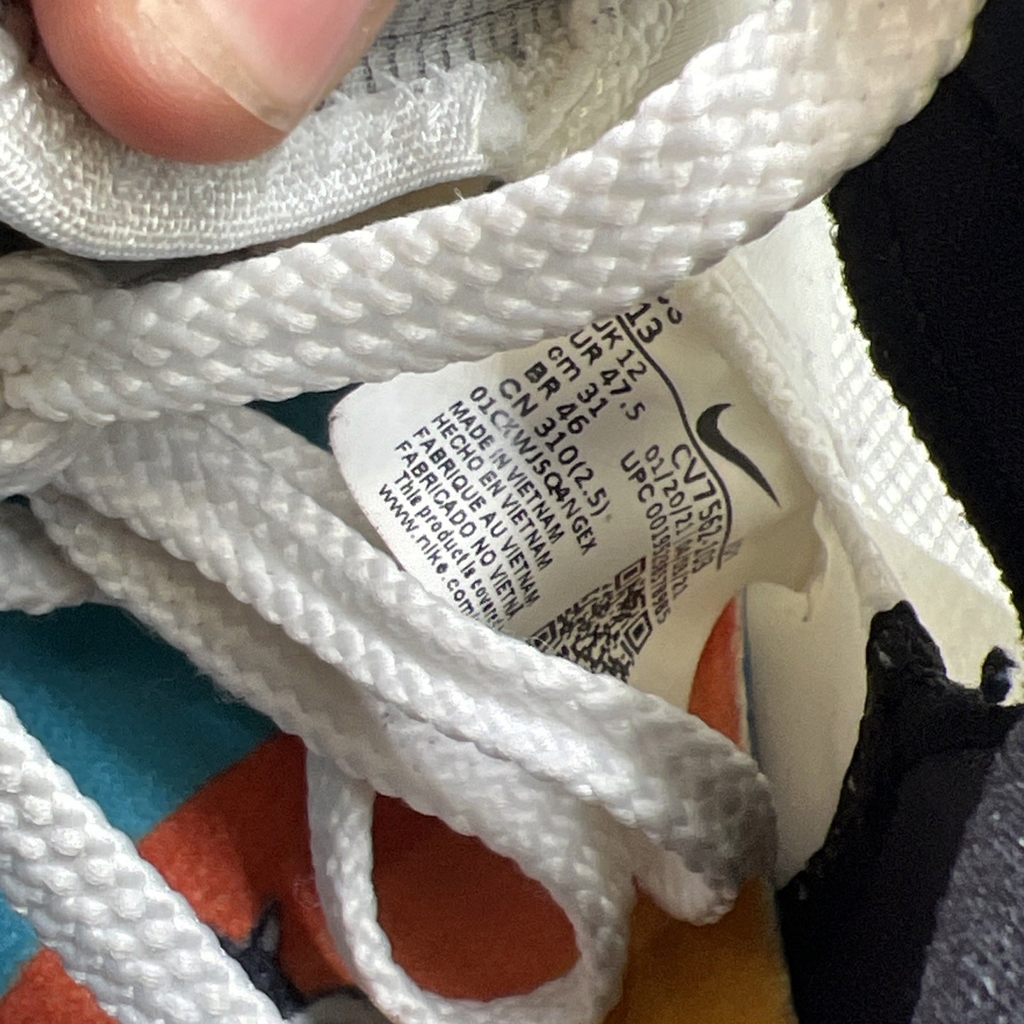Size 13 - Nike Space Jam x LeBron 18 Low Sylvester x Tweety (CV7562-103)