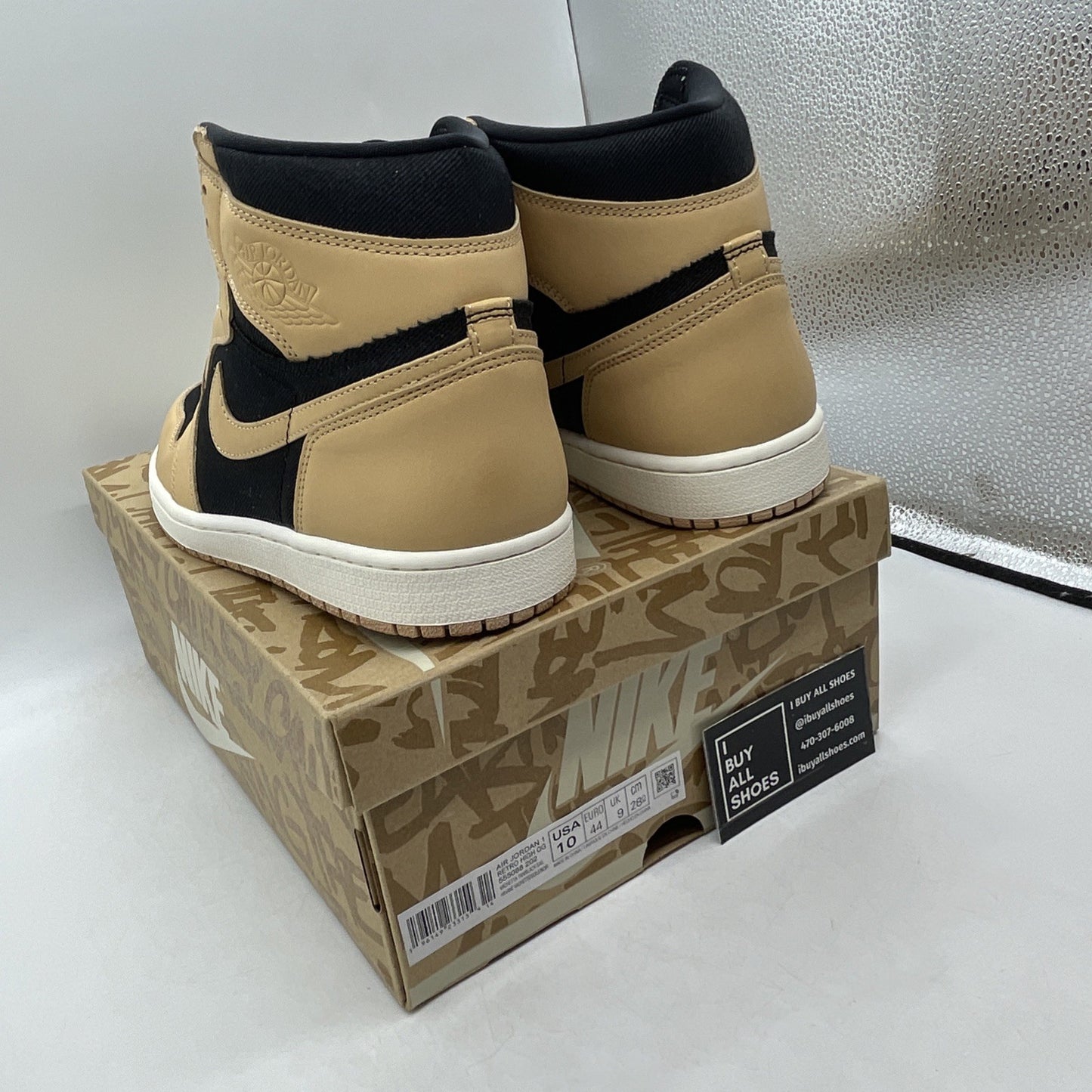 Size 10 - Air Jordan 1 Retro High OG Heirloom 2022 (555088-202)