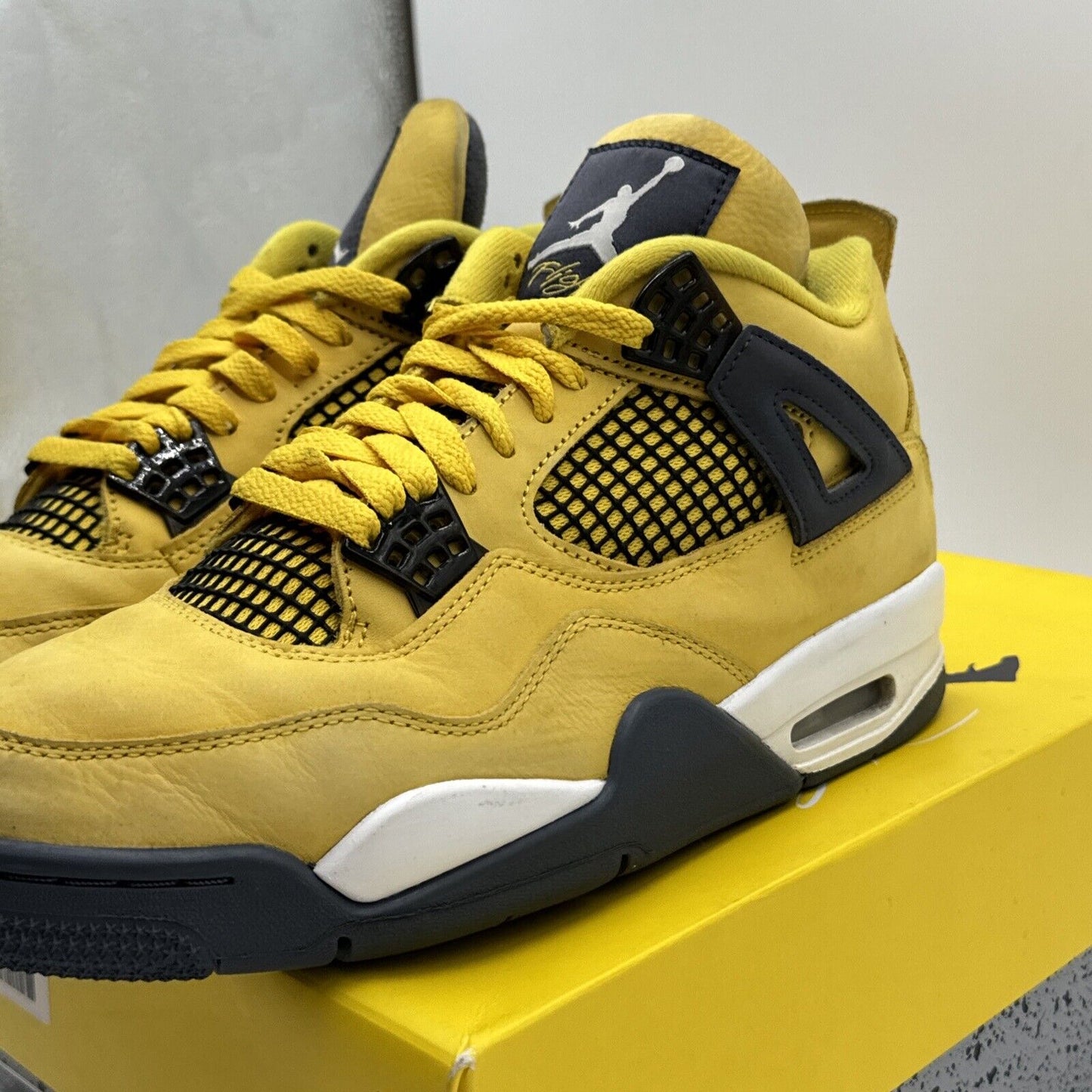 Size 9 - Jordan 4 Retro Mid Lightning Yellow Suede Grey OG Box White Leather Ret