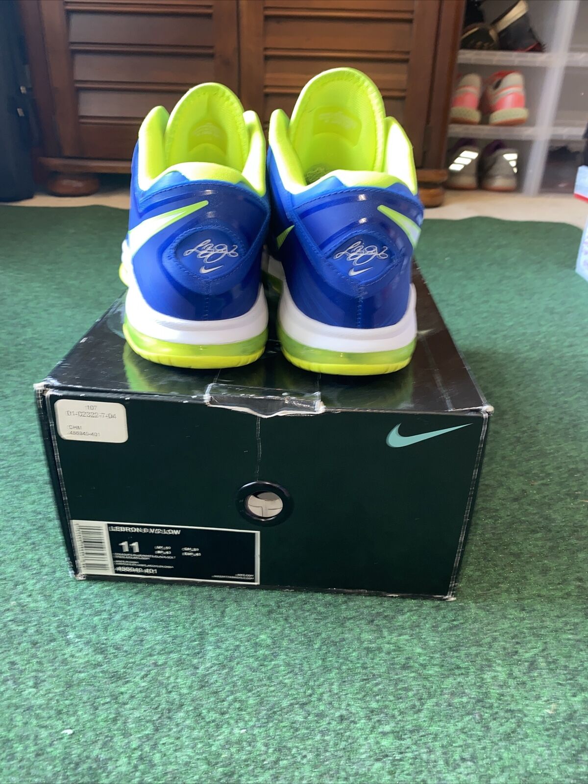 Size 11 - Nike Lebron 8 V/2 Low Sprite 2011