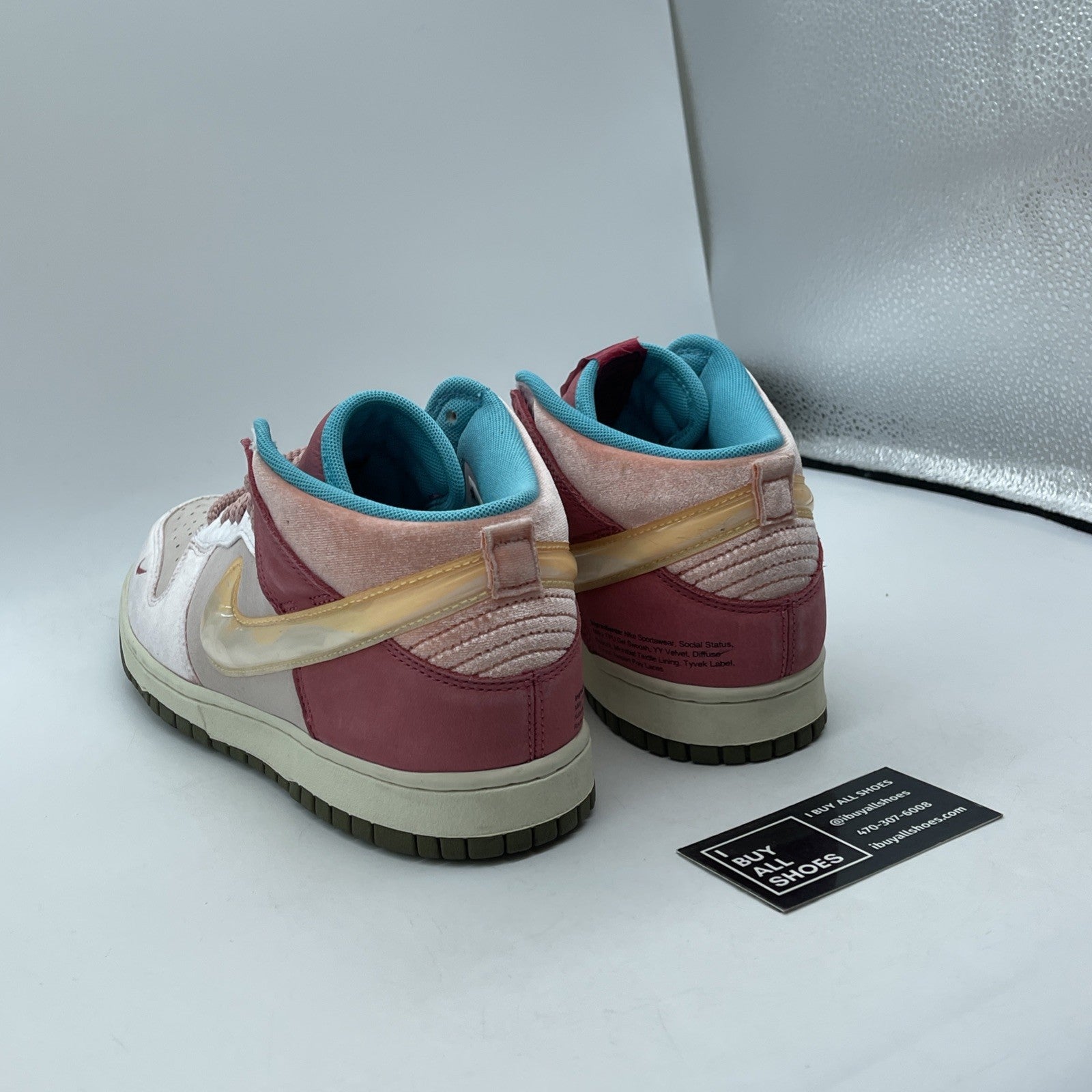 Size 9.5 - Nike Social Status x Dunk Mid Strawberry Milk Suede (DJ1173-600)