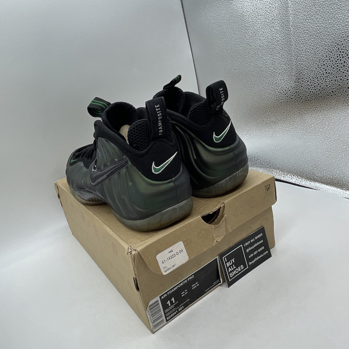 Size 11 - Nike Air Foamposite Pro Pine Green (624041-301)