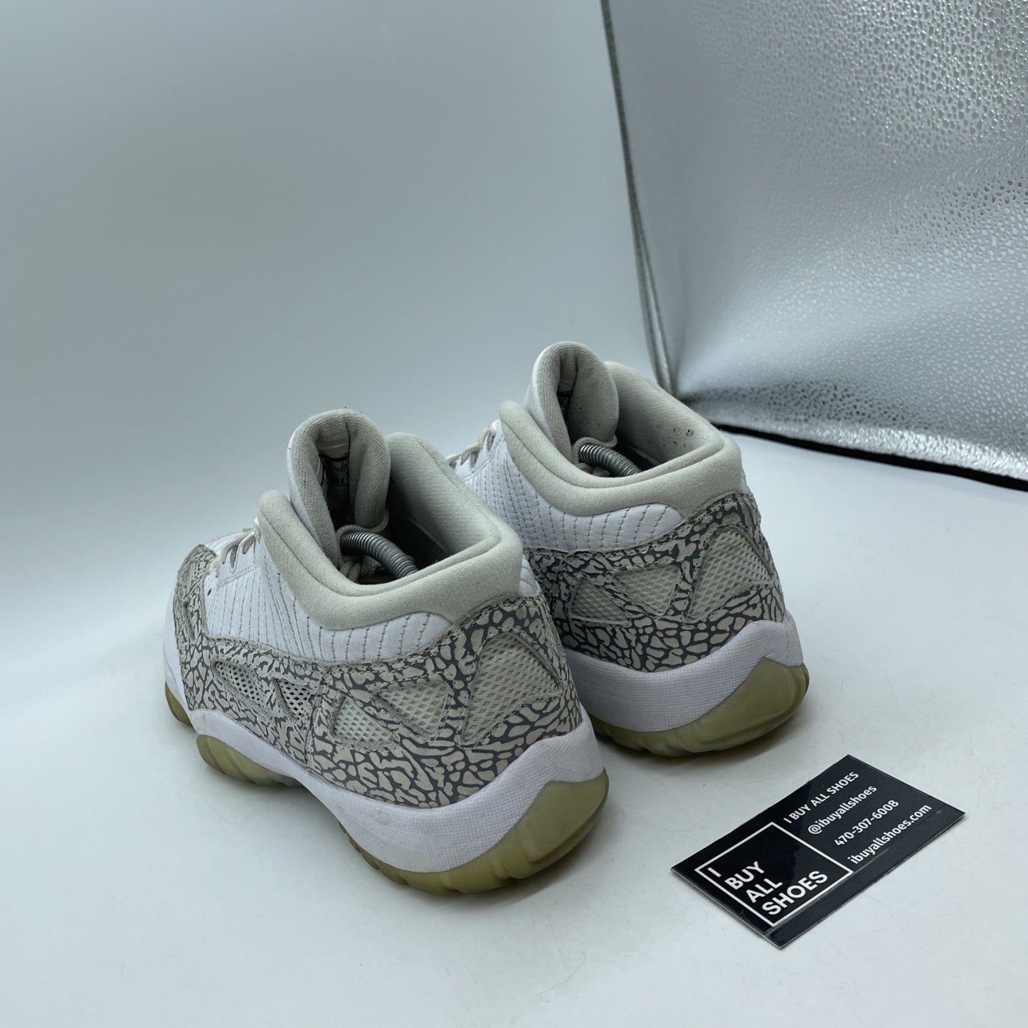 Size 11 - Air Jordan 11 Retro IE 2015 Low Cobalt White Grey Suede (306008-102)