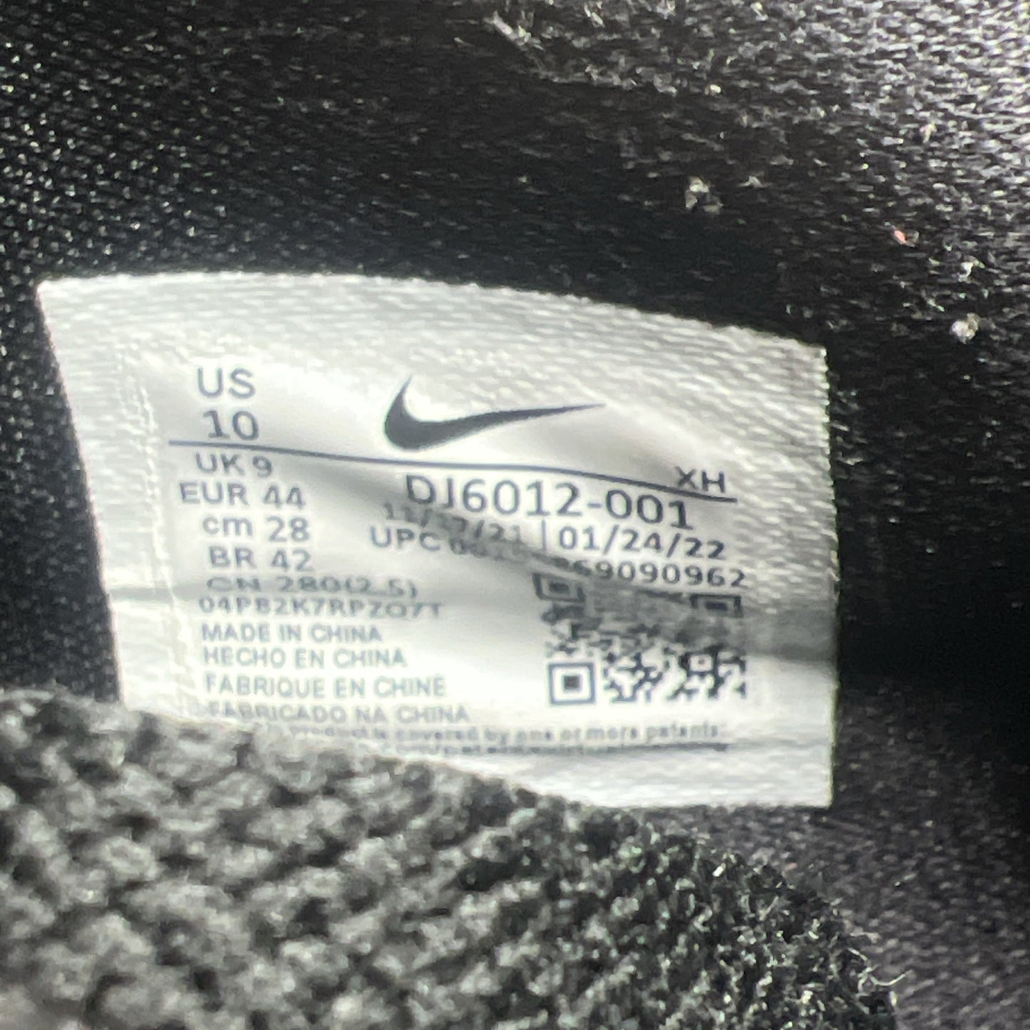 Size 10 - Nike Kyrie 5 Low Bred (DJ6012-001)