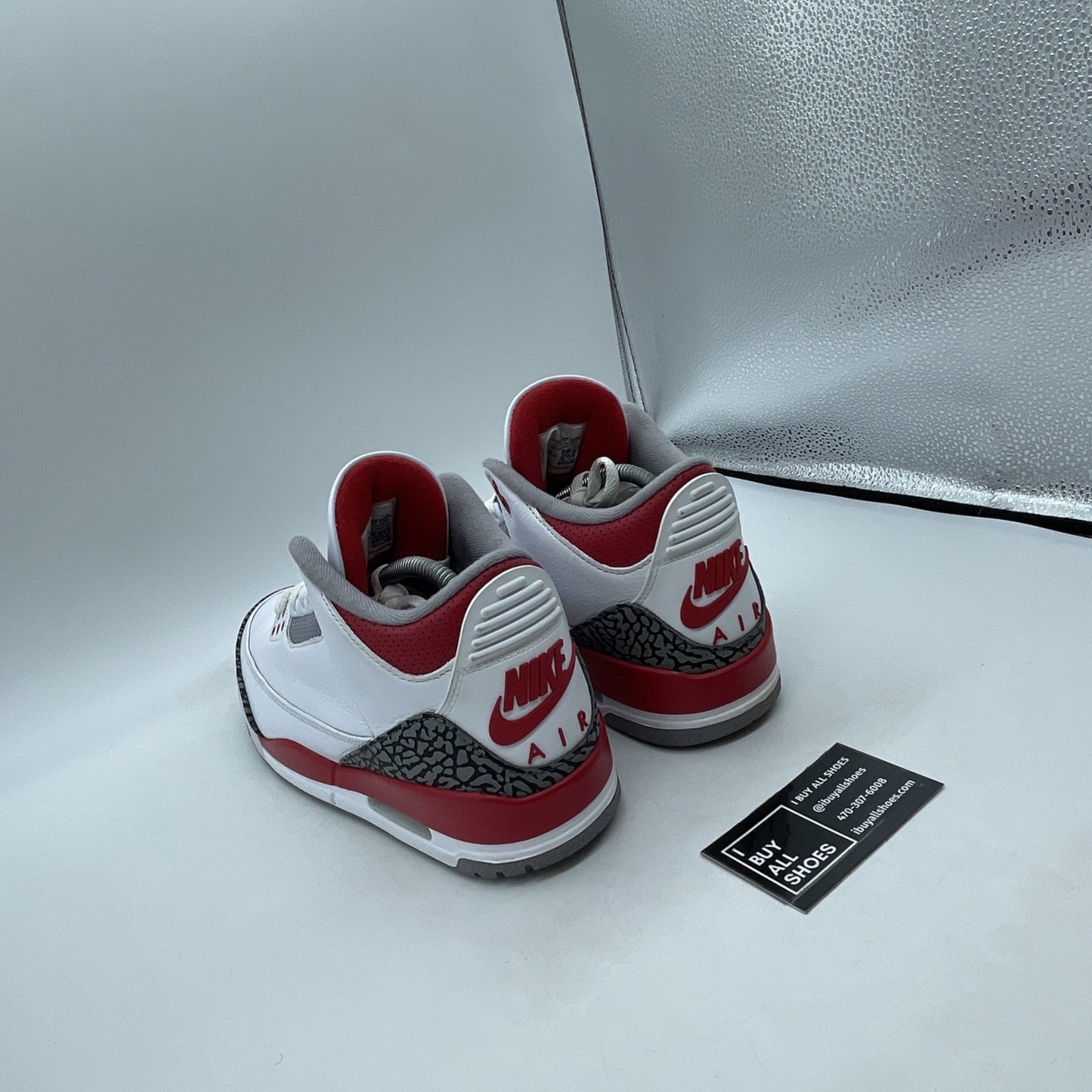Size 9.5 - Air Jordan 3 Retro Mid Fire Red Suede Leather (DN3707-160)