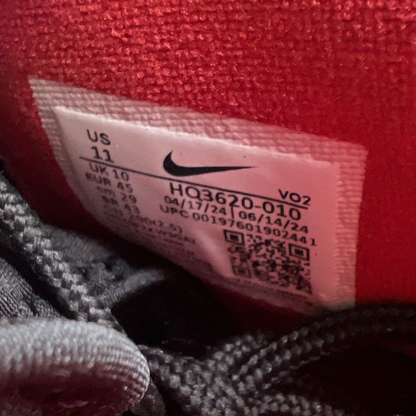 Size 11 - Nike Air DT Max '96 Falcons (HQ3620-010)