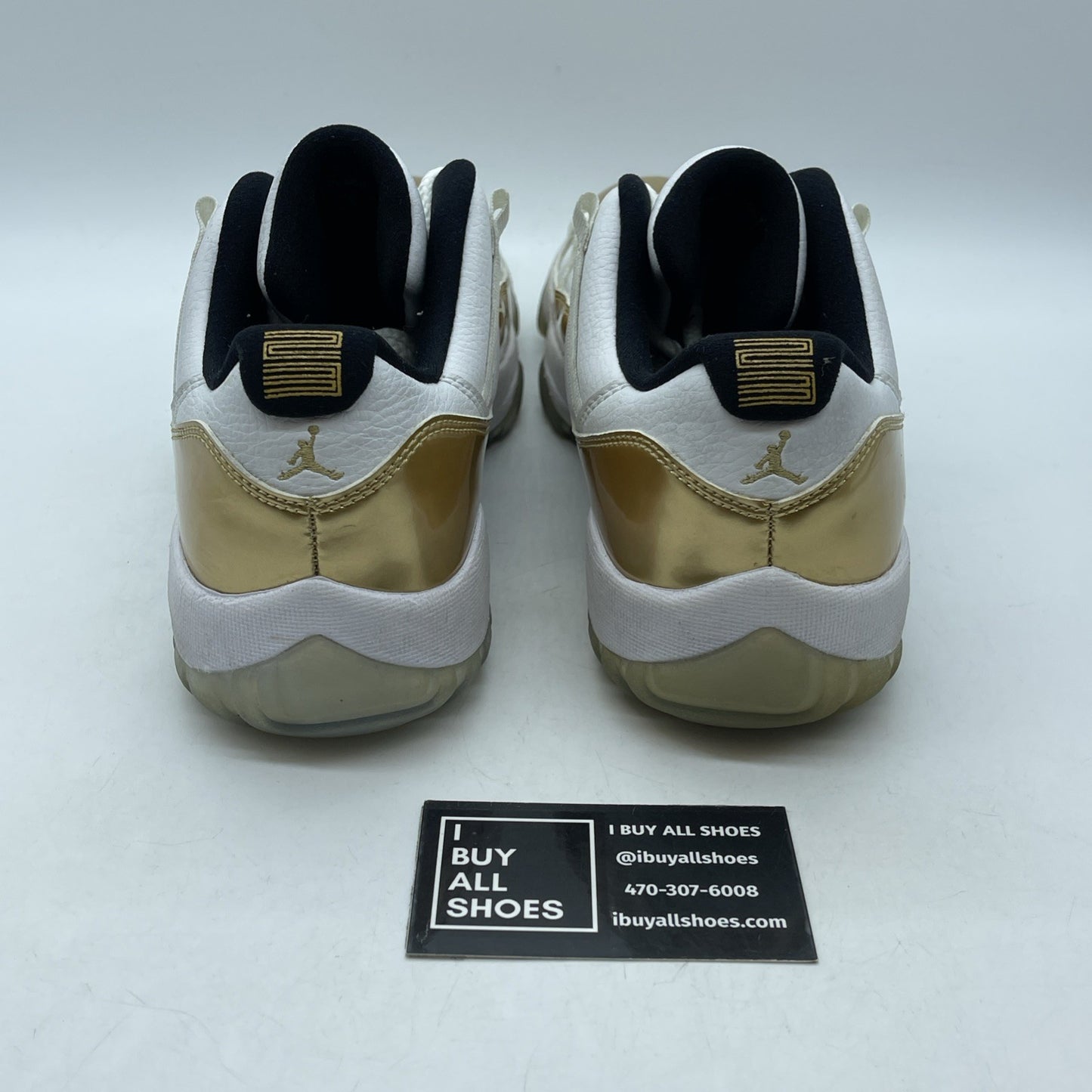Size 9.5 - Air Jordan 11 Retro Low Closing Ceremony Leather (528895-103)