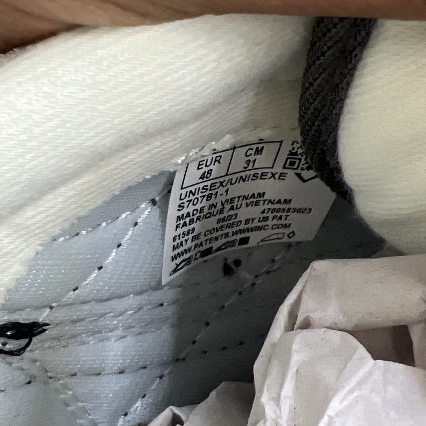 Size 13 - Saucony Shadow 6000 Good Manner Raccoon (S70781-1)