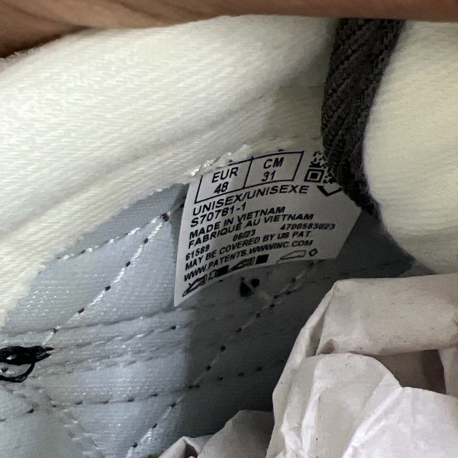 Size 13 - Saucony Shadow 6000 Good Manner Raccoon (S70781-1)