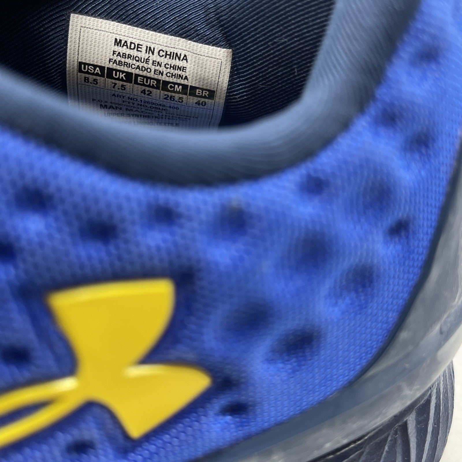 Size 8.5 - Under Armour Curry 1 Low Warriors (1269048-400)