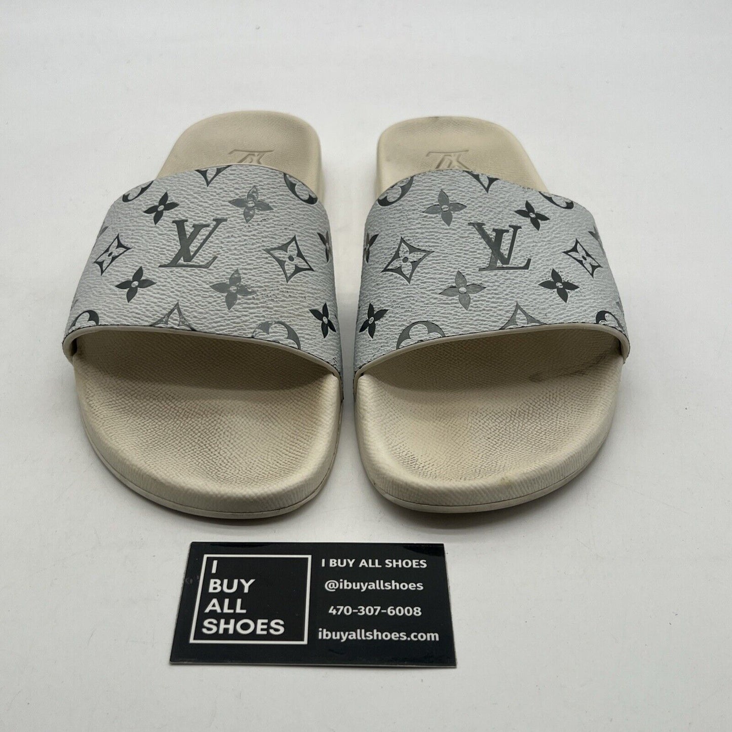 Size 10.5 - LOUIS VUITTON sandals white