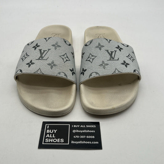 Size 10.5 - LOUIS VUITTON sandals white