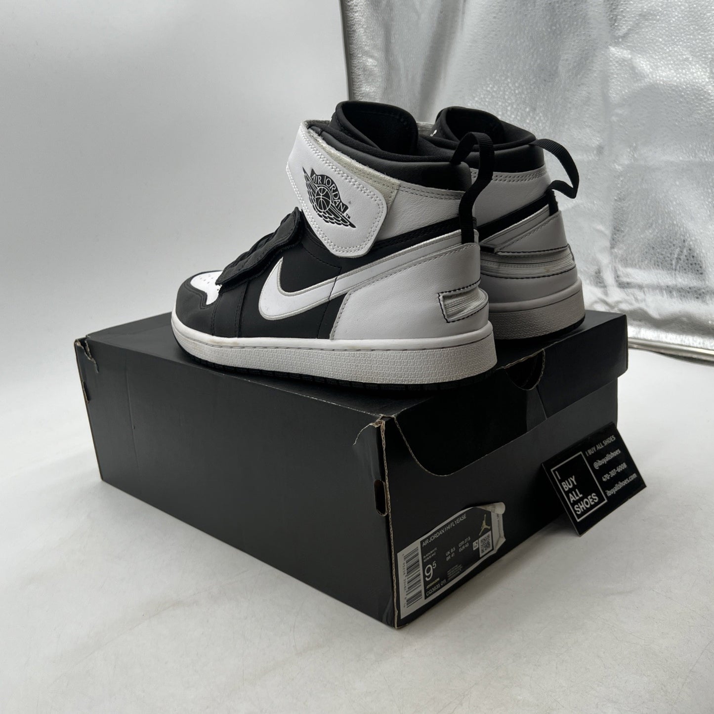 Size 9.5 - Air Jordan 1 FlyEase High Black White (CQ3835-011)