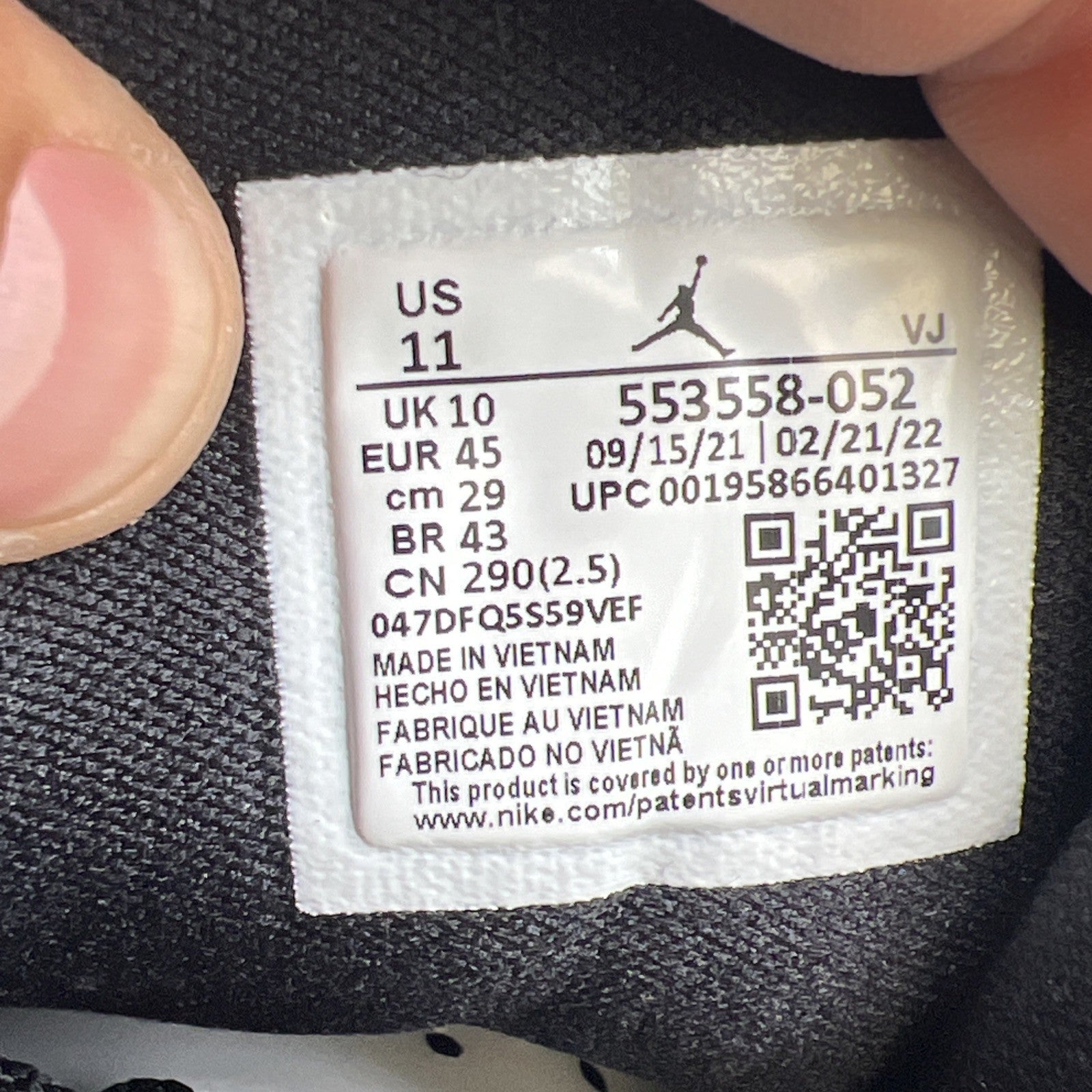 Size 11 - Air Jordan 1 Low Shadow Toe (553558-052)