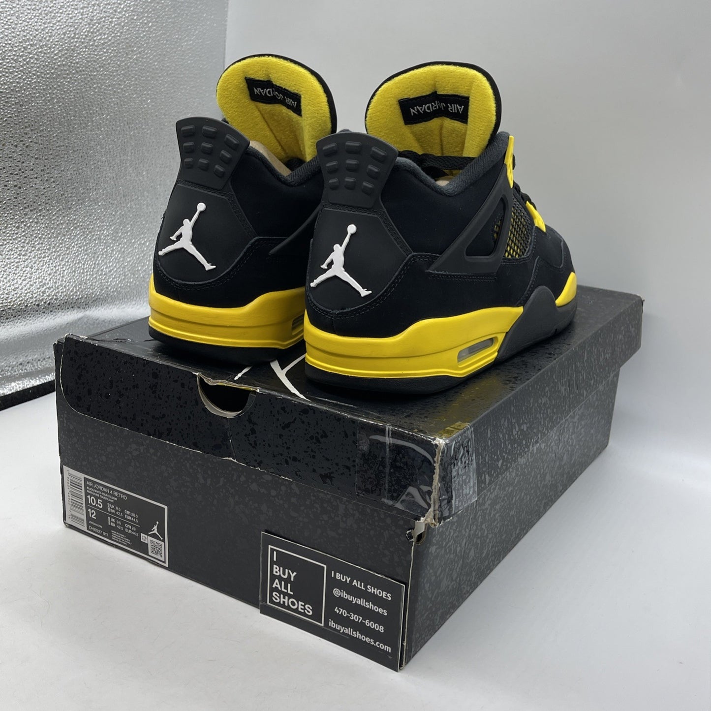Size 10.5 - Jordan 4 Retro Mid Thunder Yellow Black White Suede (DH6927-017)