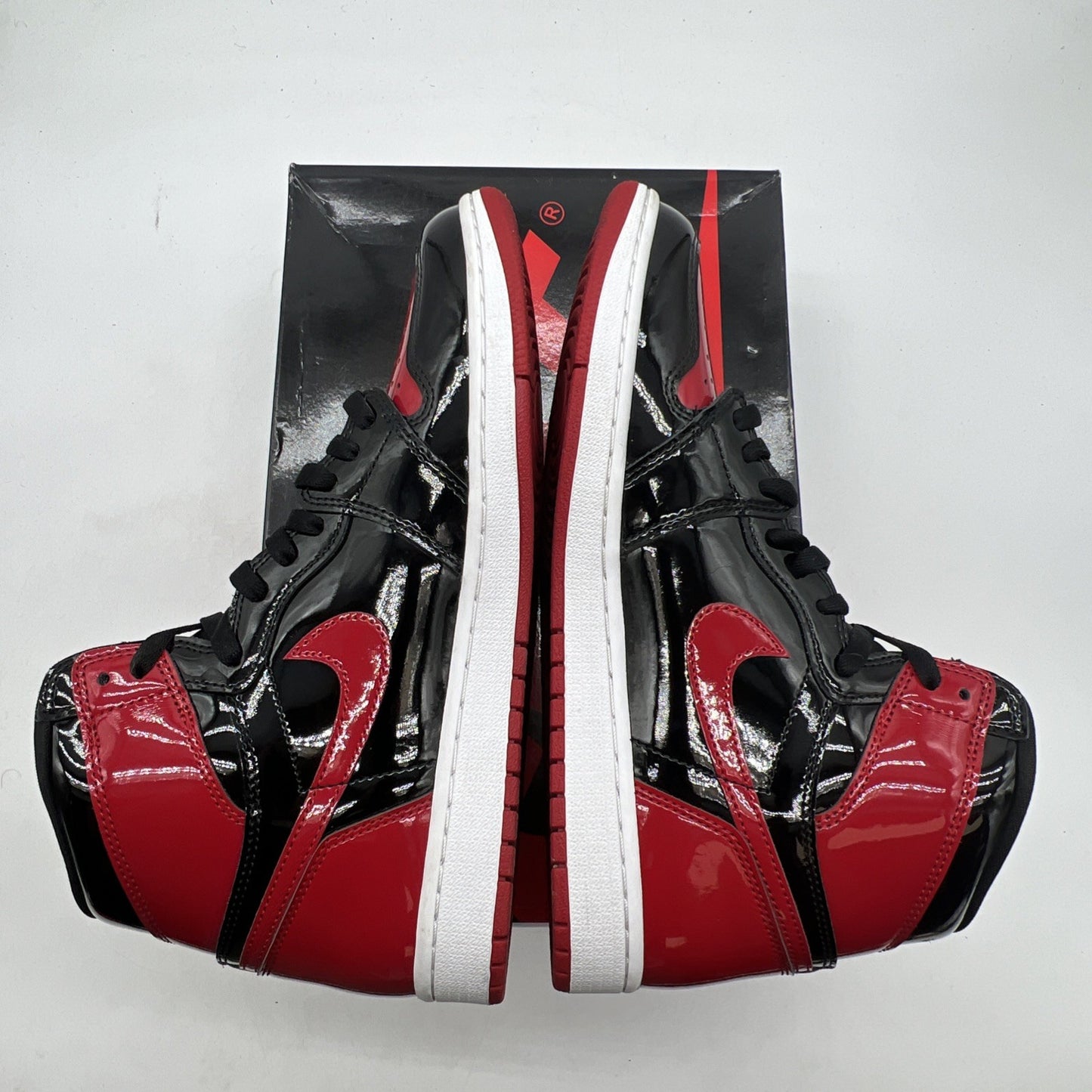 Size 10.5 - Air Jordan 1 Retro OG High Patent Bred (555088-063)