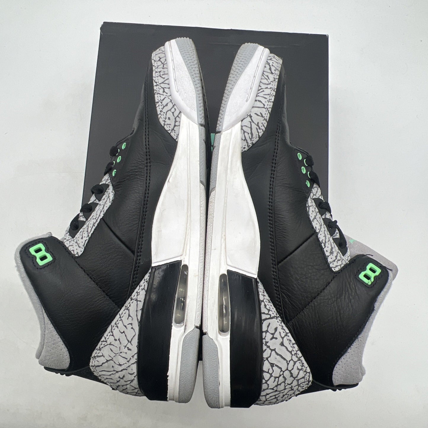 Size 11 - Air Jordan 3 Retro Green Glow (CT8532-031)