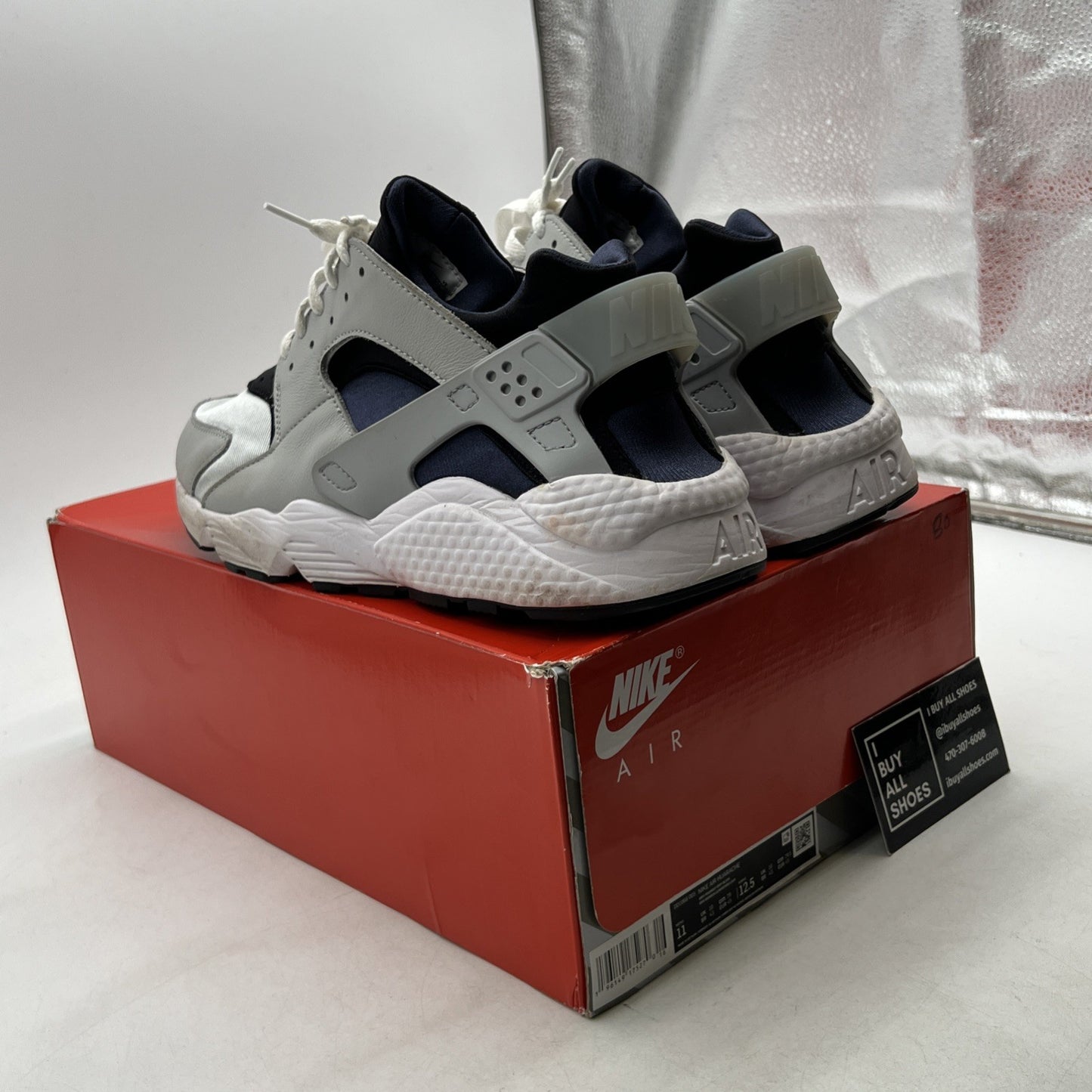 Size 11 - Nike Air Huarache Grey Fog Obsidian (DD1068-005)