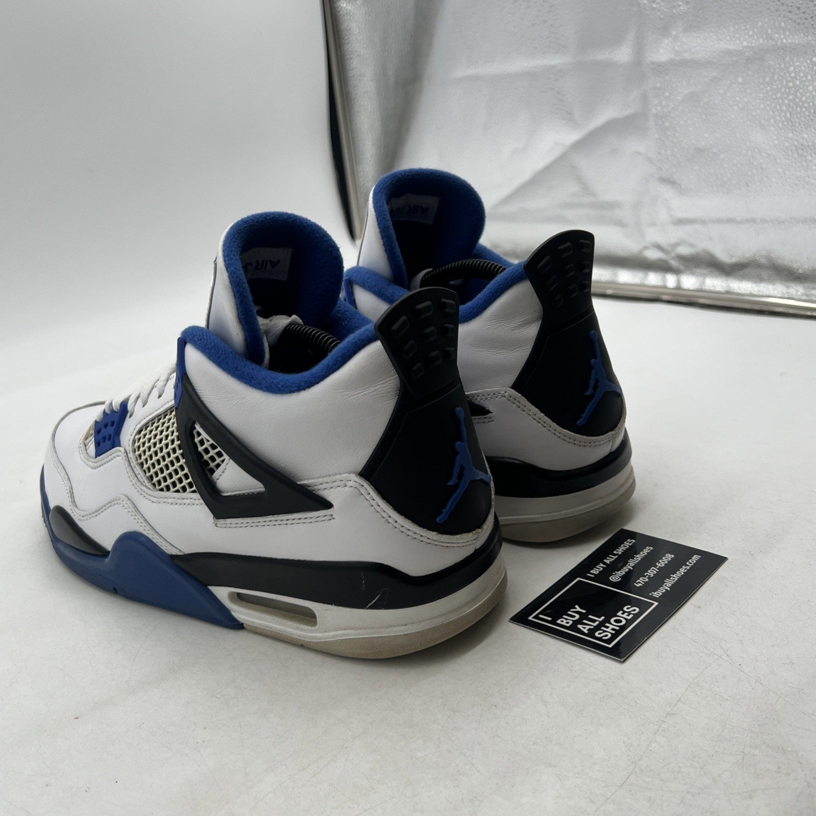 Size 9 - Air Jordan 4 Retro Mid Motorsports (308497-117)
