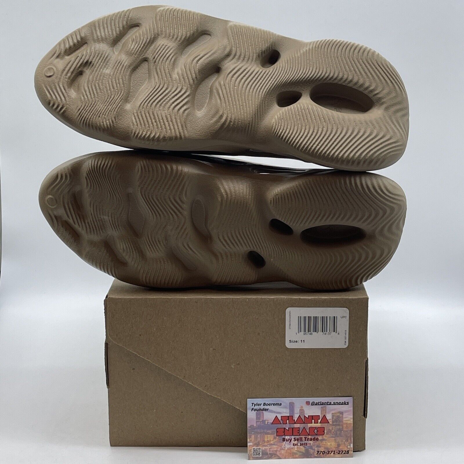 Size 11 - adidas Yeezy Foam RNNR Ochre Brown Leather (GV6842)