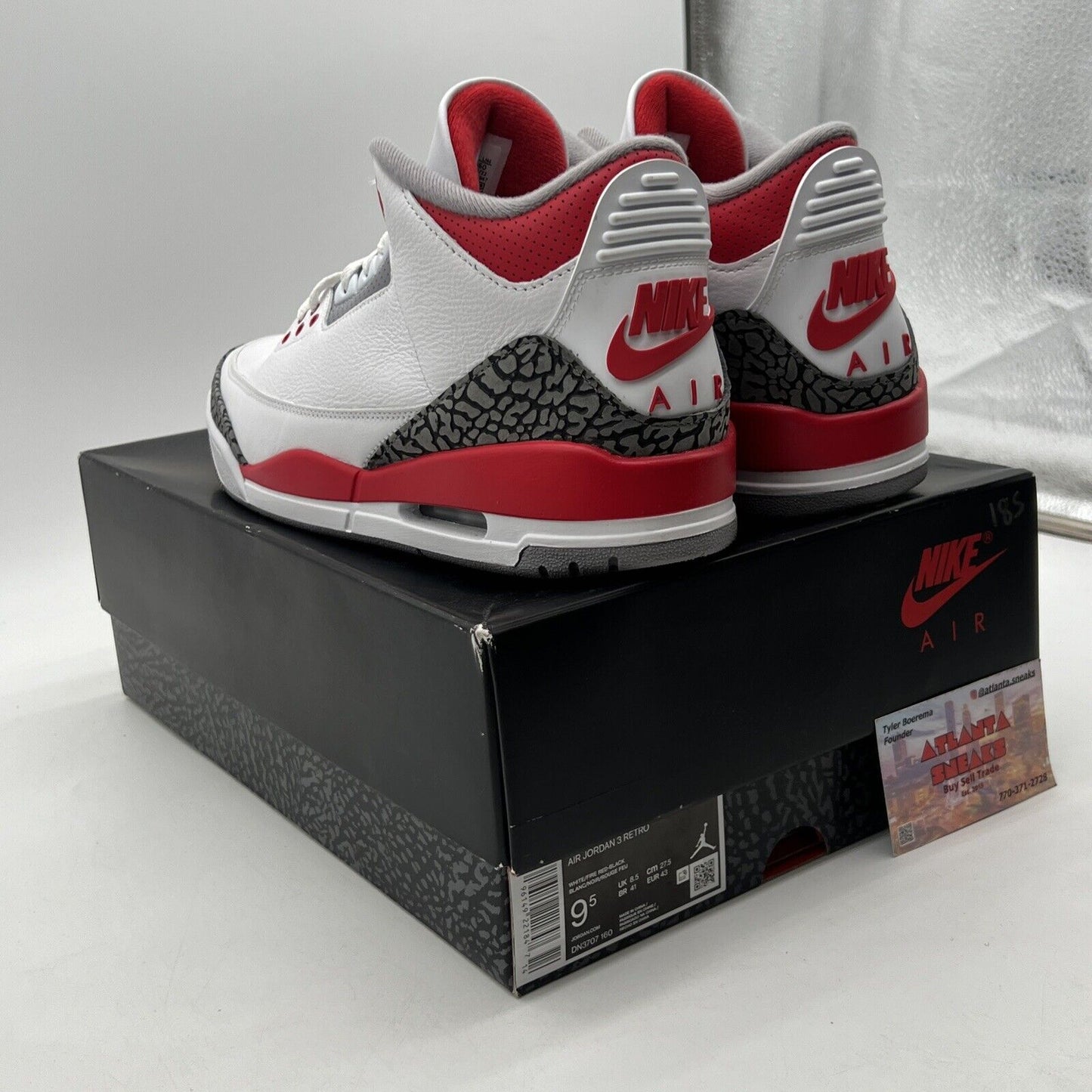 Size 9.5 - Jordan 3 Retro Mid Fire Red Black White Leather (DN3707-160)