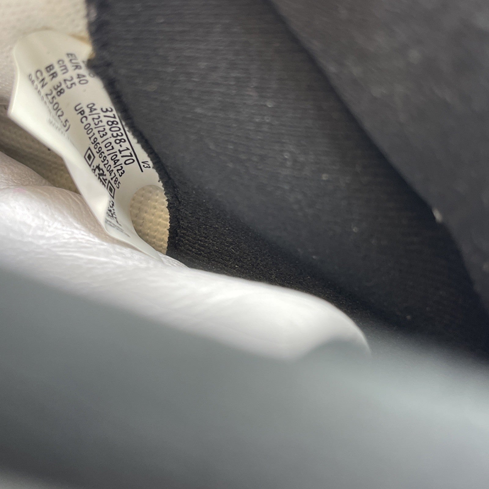 Size 7Y (GS) - Jordan 11 Retro Mid DMP White Black Leather (378038-170)