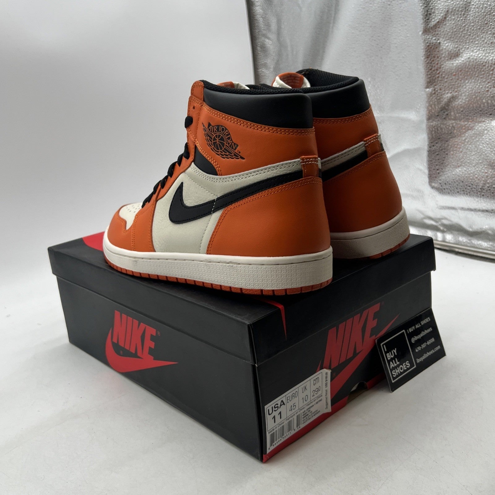 Size 11 - Air Jordan 1 Retro High OG shattered backboard away 2016 (555088-113)