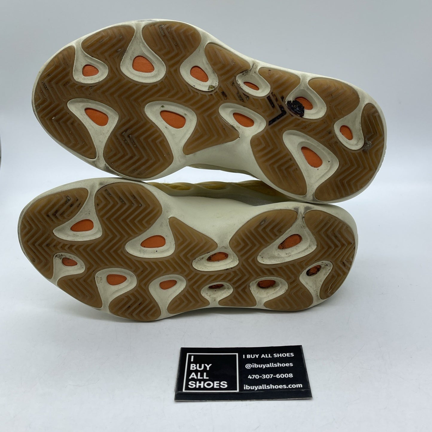 Size 6.5 - adidas Yeezy 700 V3 Mono Safflower Yellow Black Suede (HP5425)