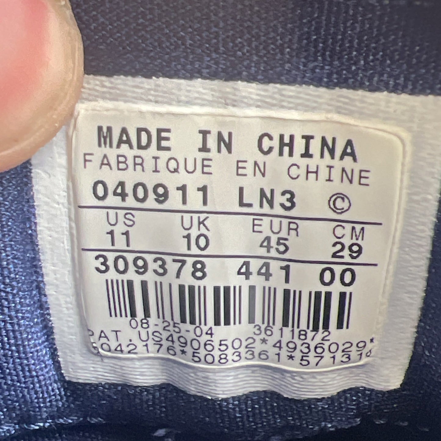 Size 11 - Nike Zoom LeBron 2 2004 USA (309378-441)