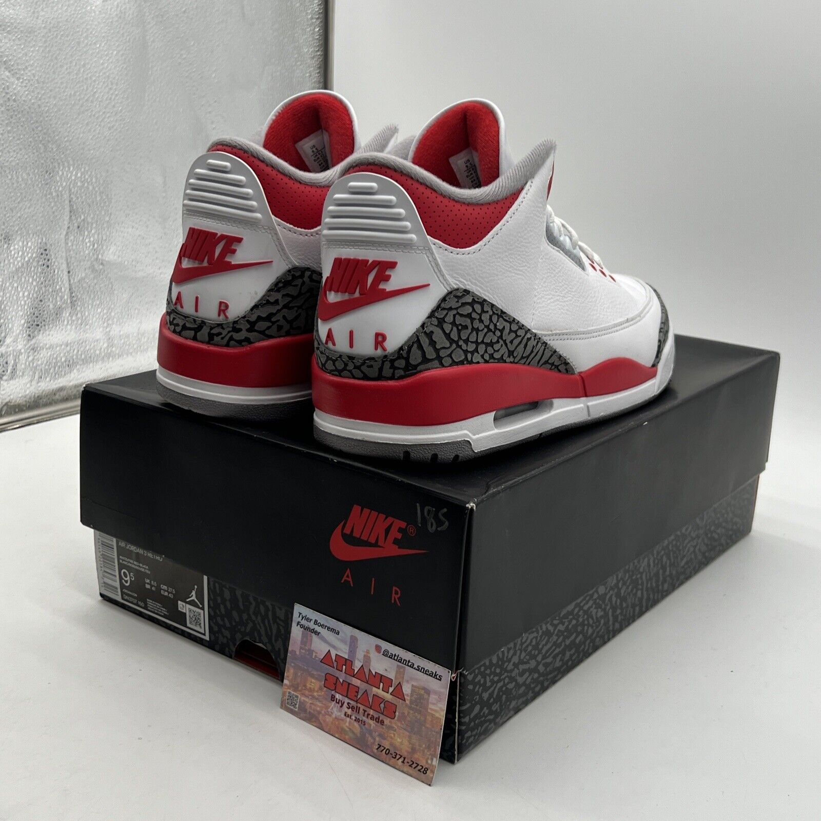 Size 9.5 - Jordan 3 Retro Mid Fire Red Black White Leather (DN3707-160)