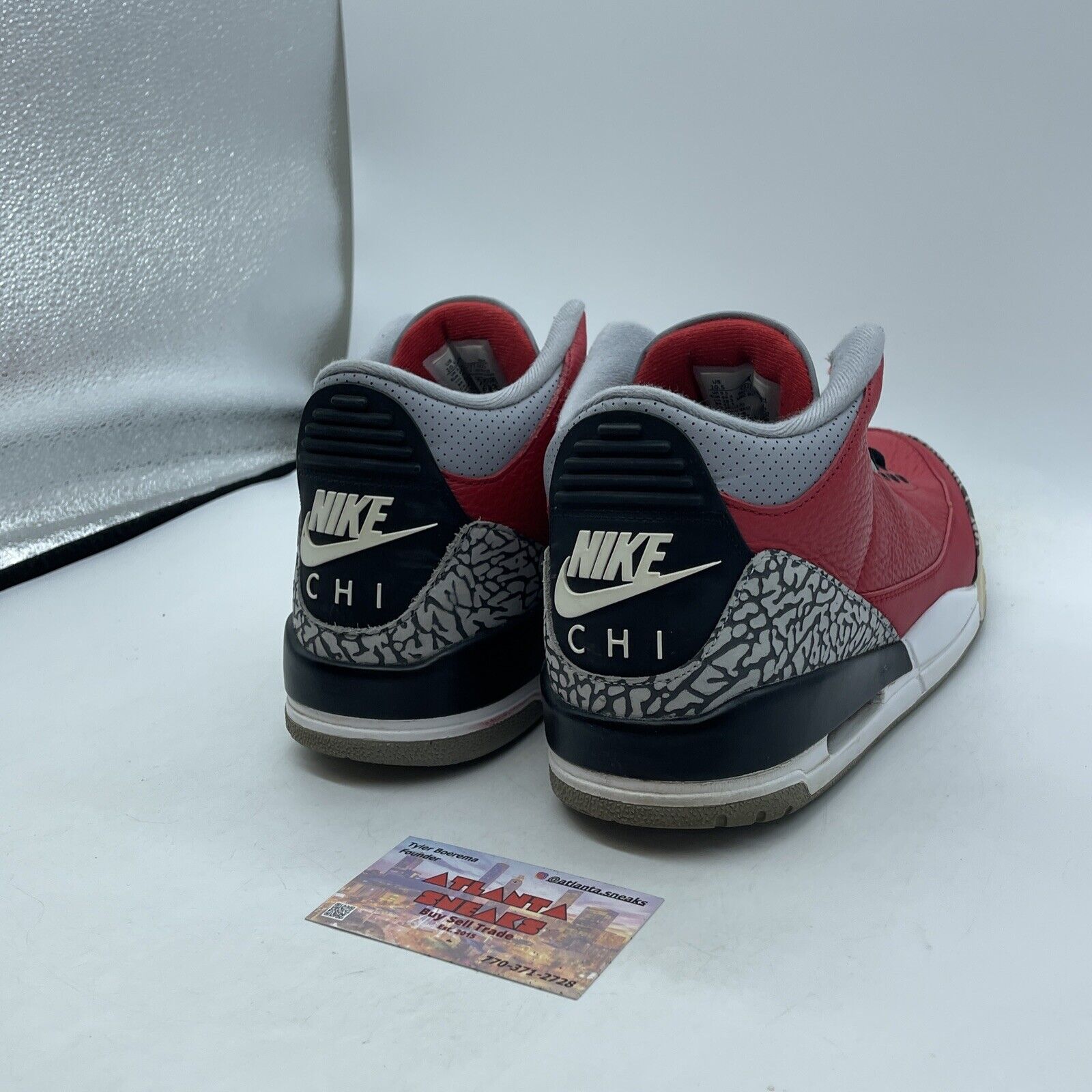 Size 10.5 - Air Jordan 3 Retro SE Unite - CHI Exclusive Suede (CU2277-600)